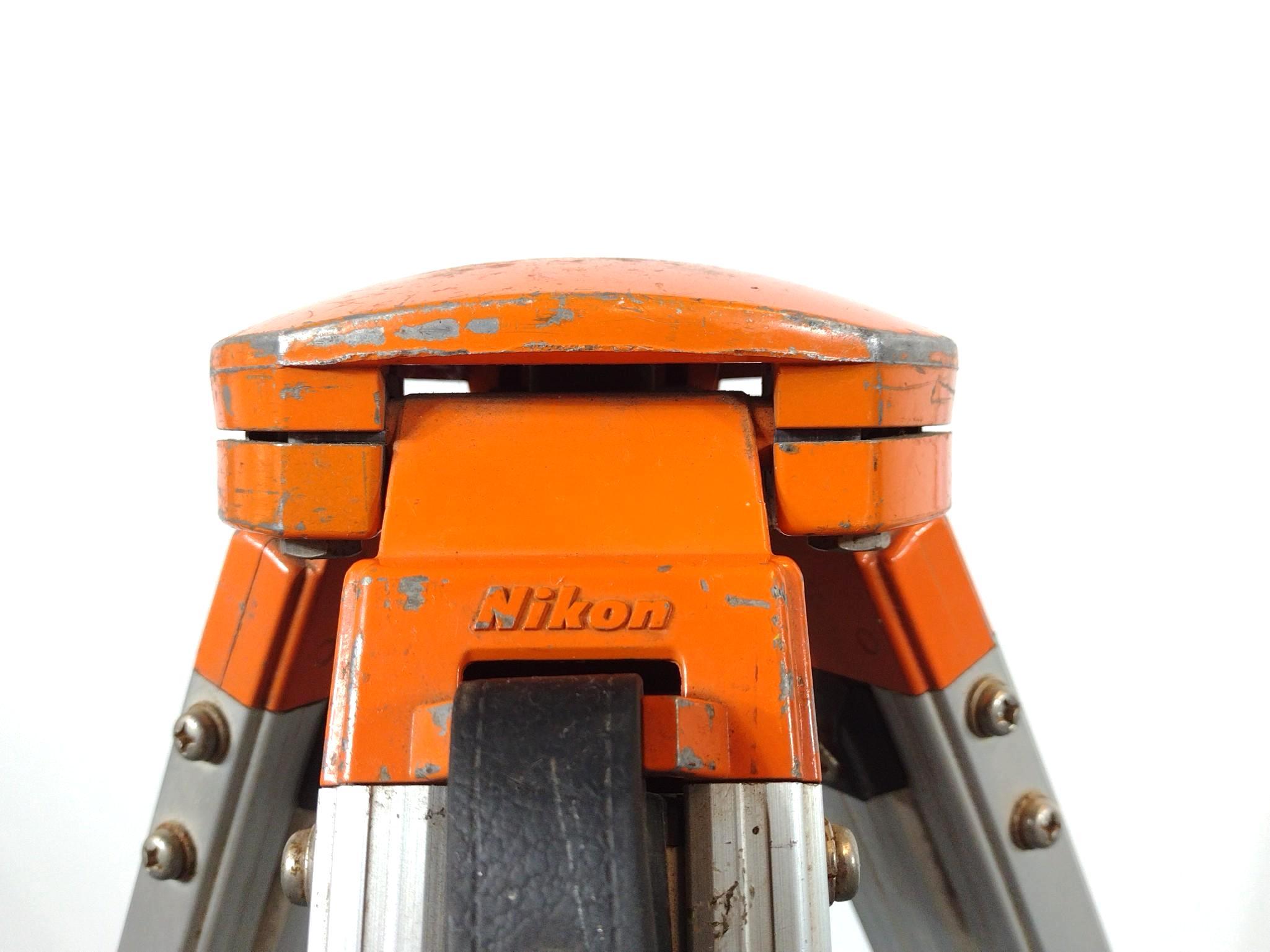Professional-Grade Survey Tripod & Leveling Staff