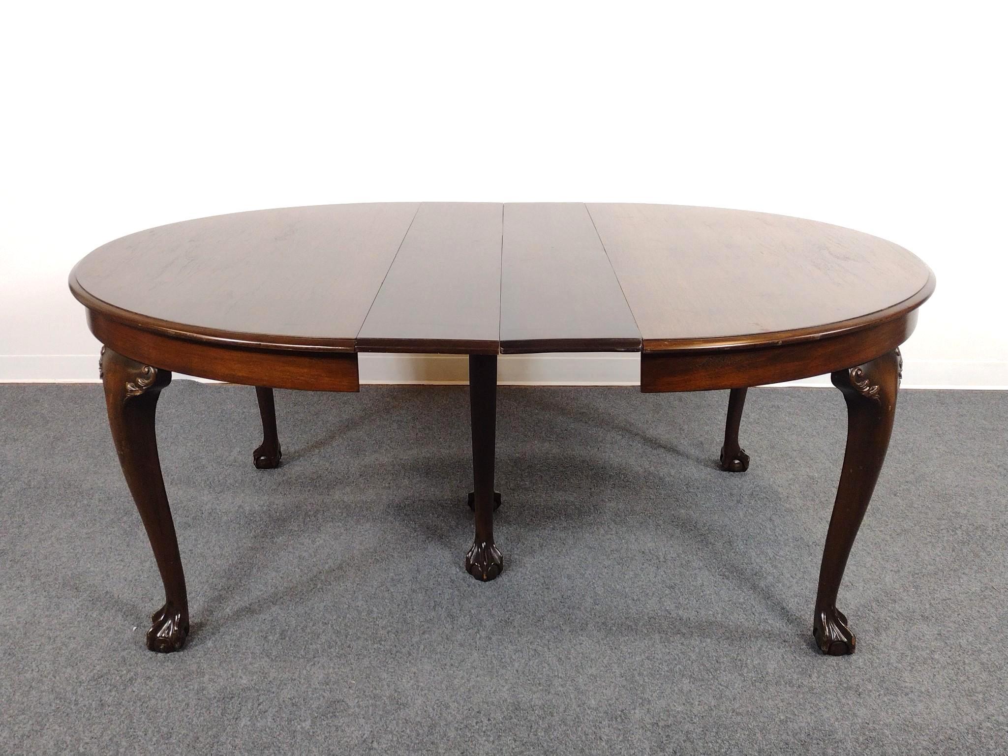 Chippendale Style Mahogany Dining Room Suite