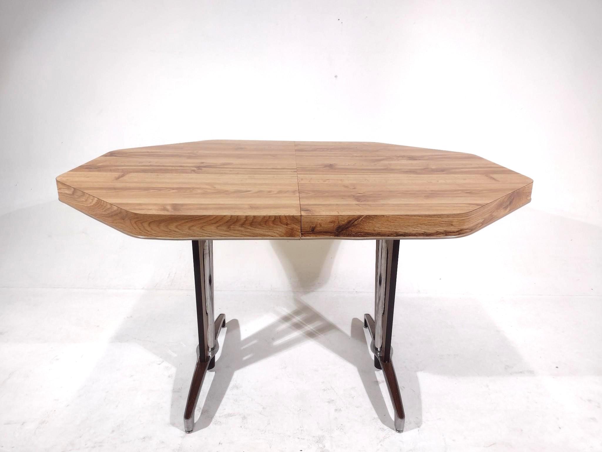 Chromcraft Corp. Dining Table & Chairs