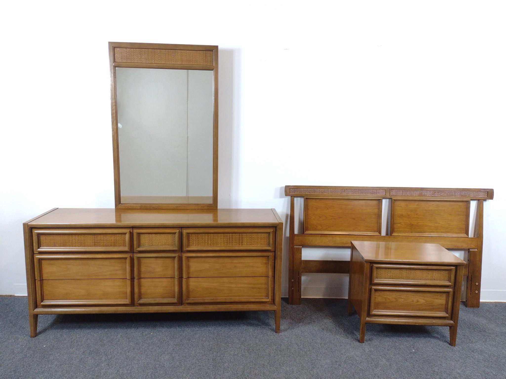 Thomasville MCM Bedroom Set
