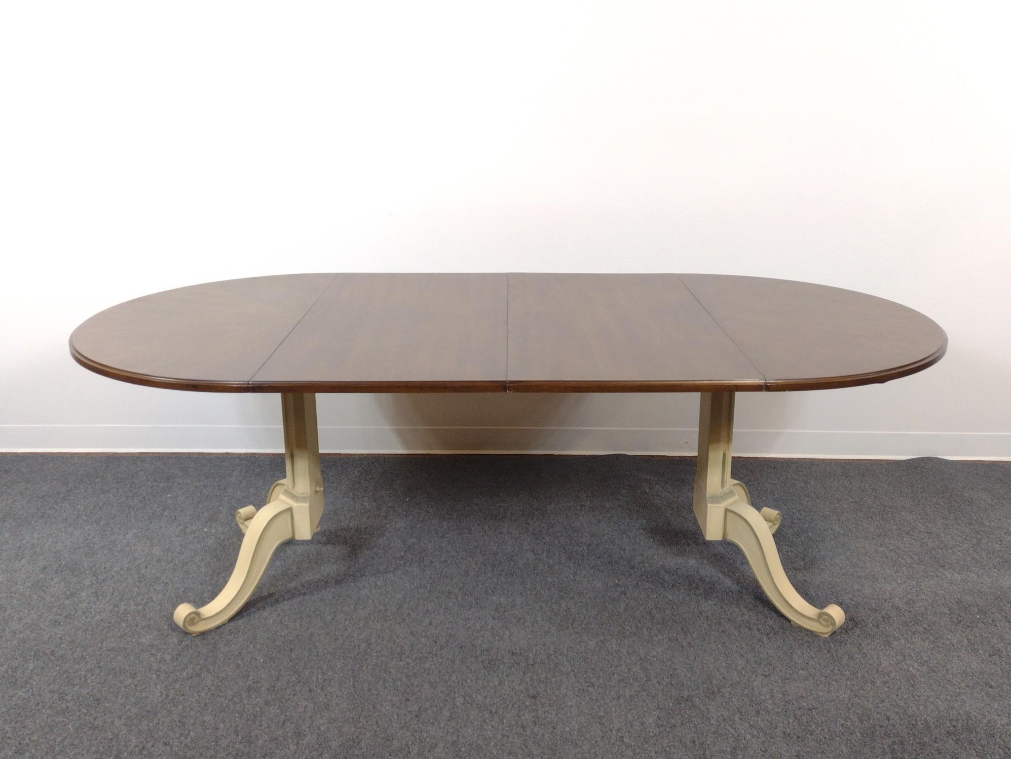 Henredon Dining Table Set
