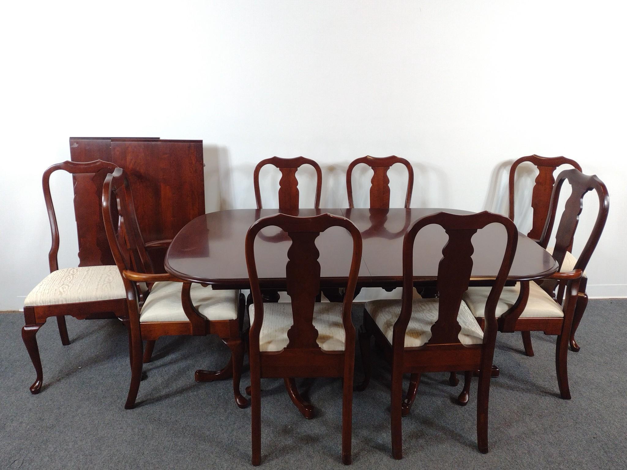 Pennsylvania House Dining Table and Chairs