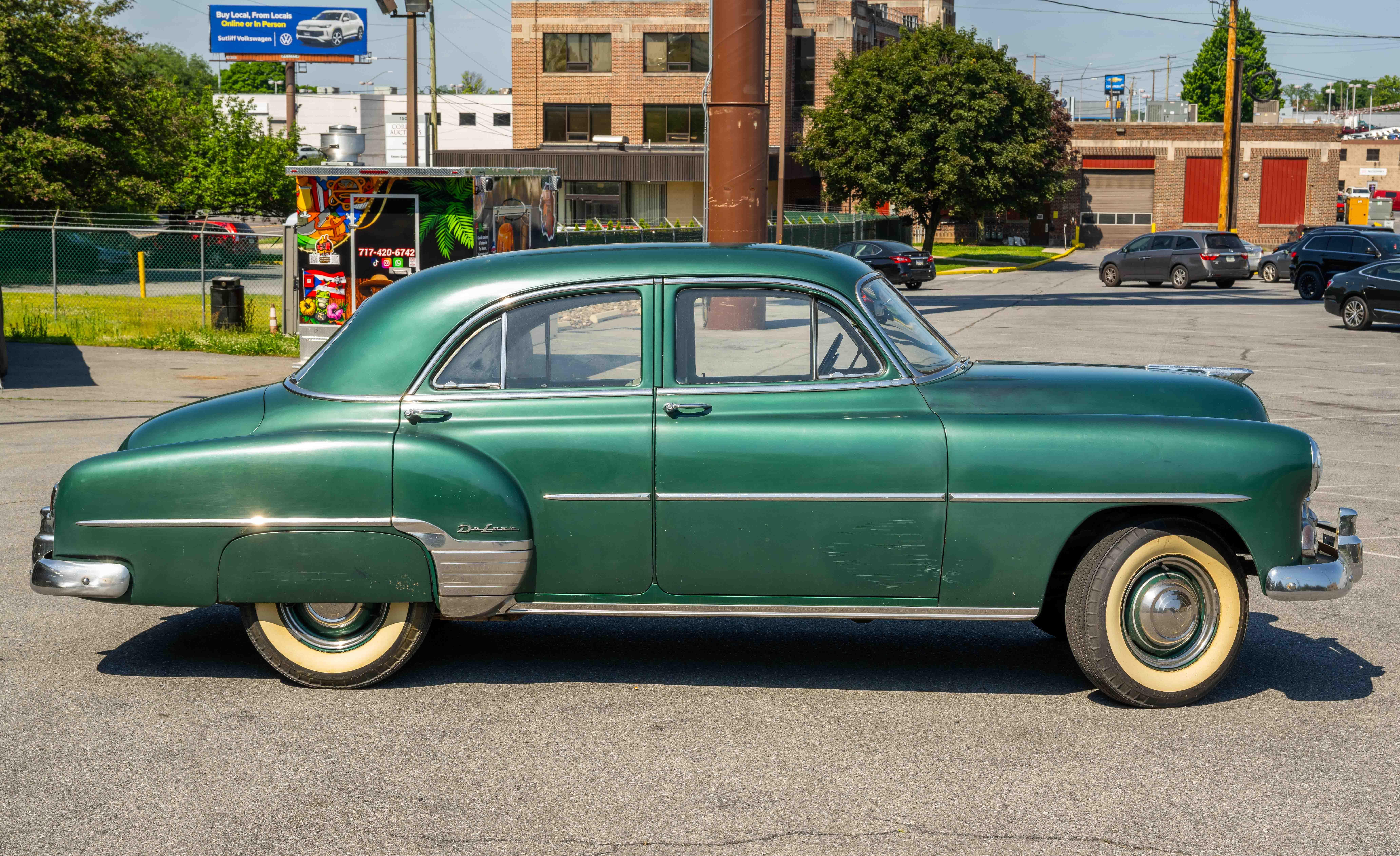 (Cold War Era) 1952 Chevy Styleline Powerglide Deluxe