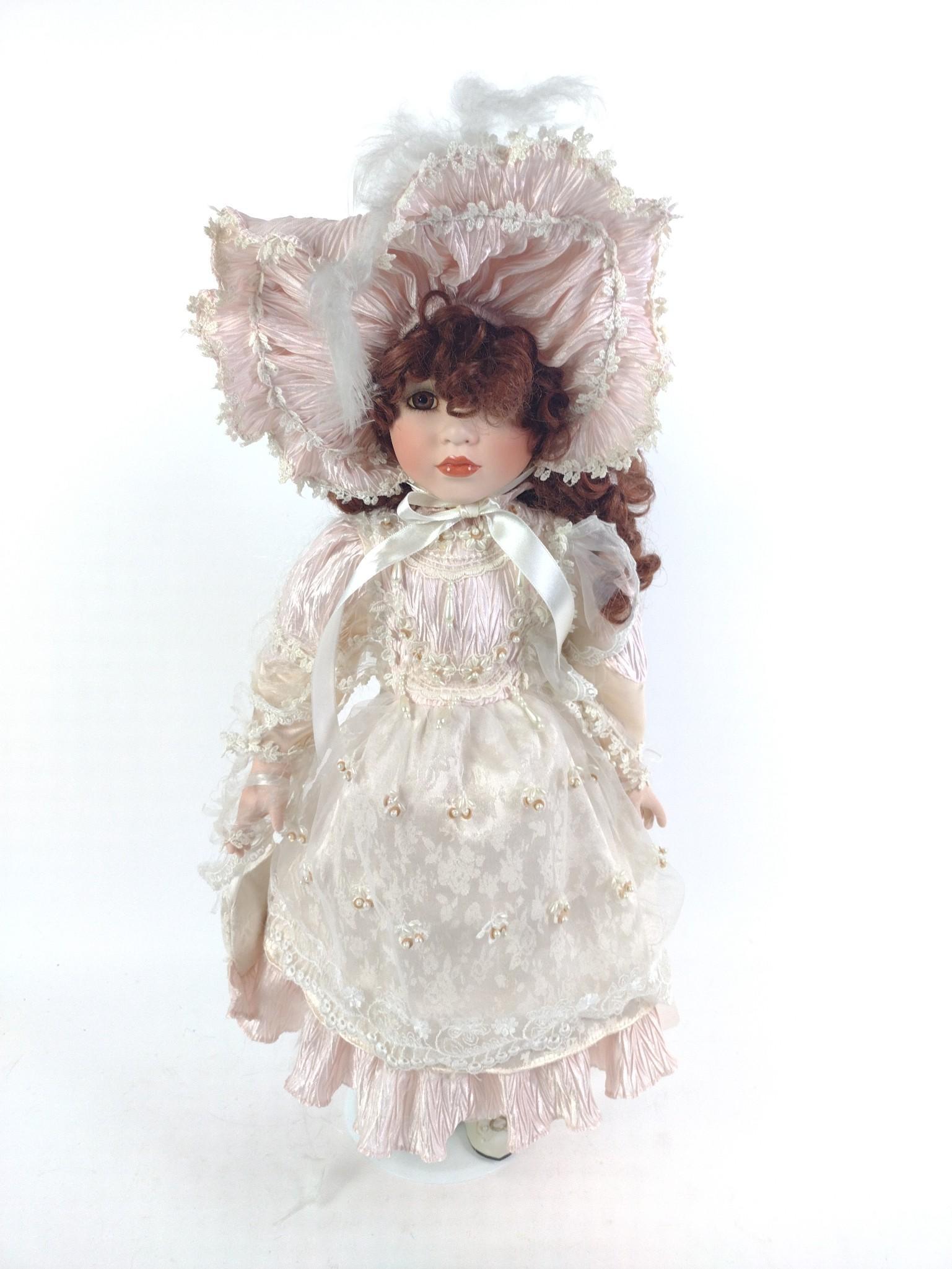 Dolls Incl. Chalkware, Porcelain, Accessories