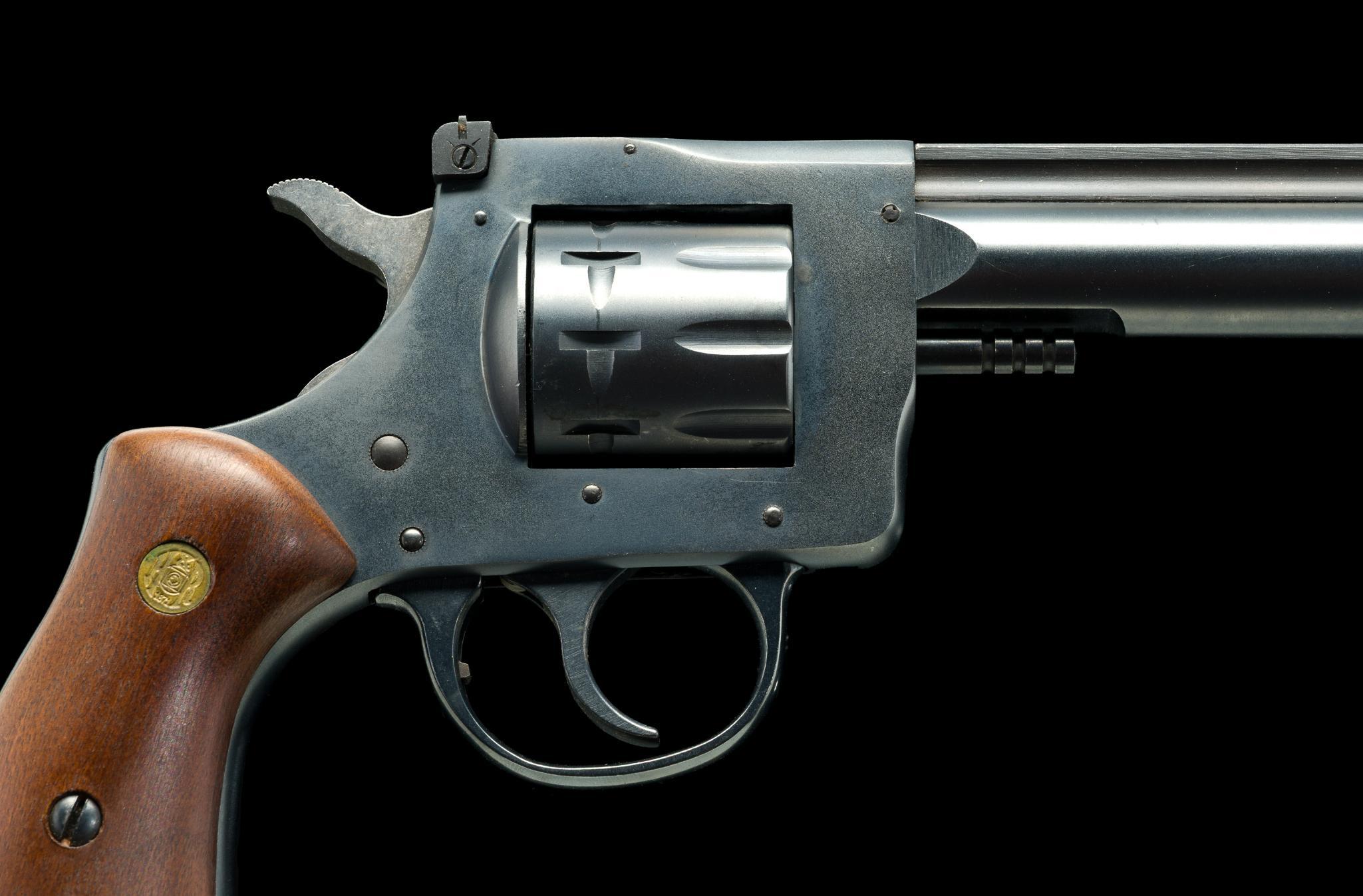 H&R Model 904 Double Action Revolver, Cal. 22 lr