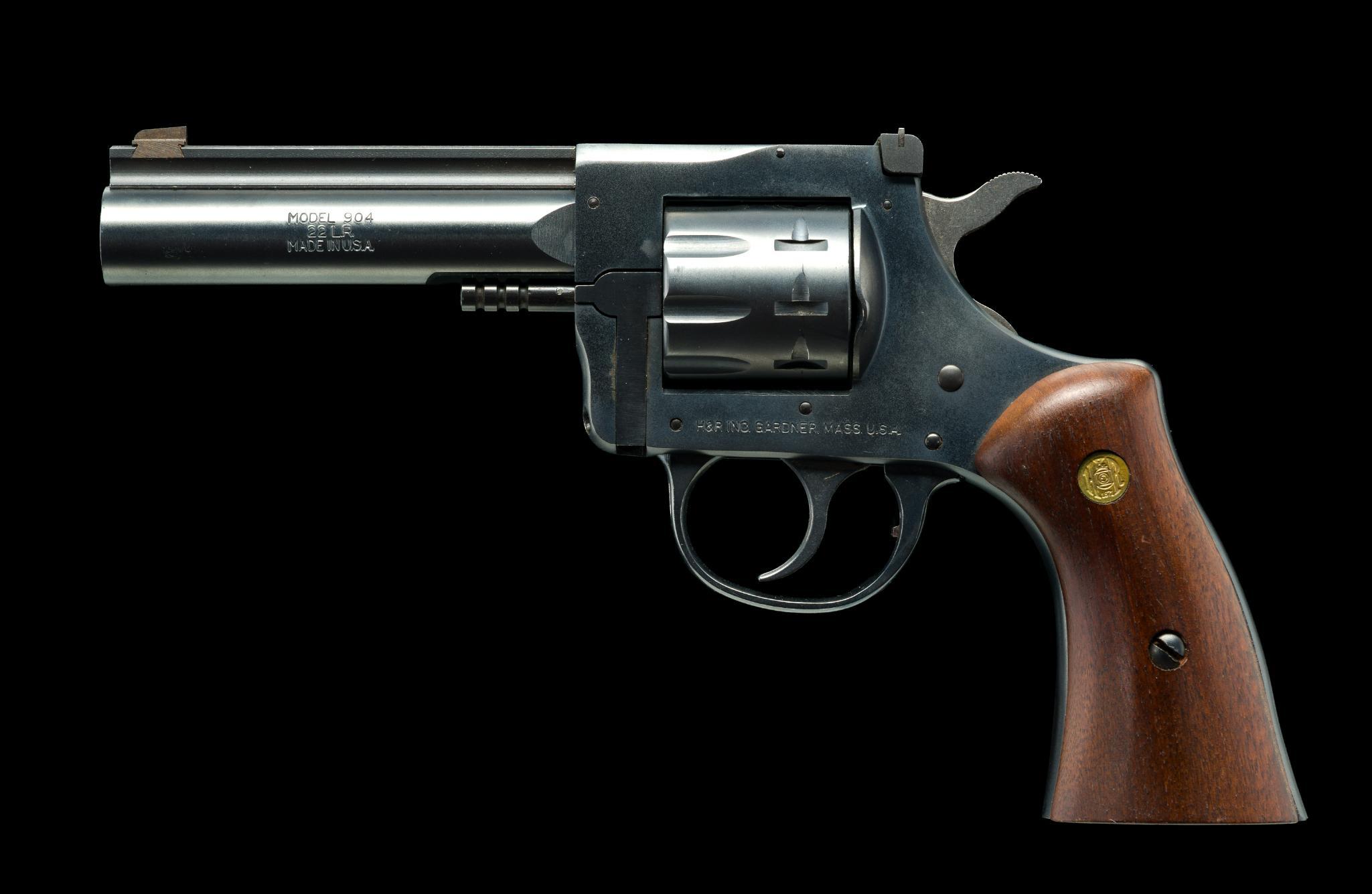 H&R Model 904 Double Action Revolver, Cal. 22 lr