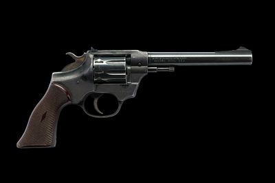 High Standard Sentinel Double Action Revolver, Cal. 22lr. Serial No. 552207 This High Standard 
