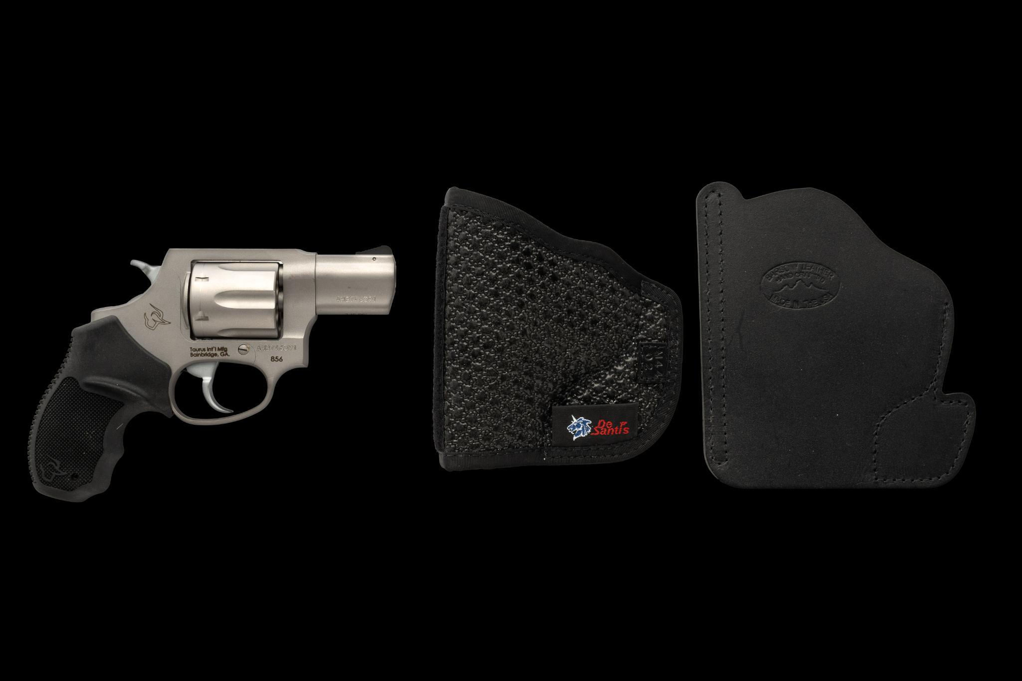 Taurus Model 856 Double Action Revolver, Cal. 38 Special