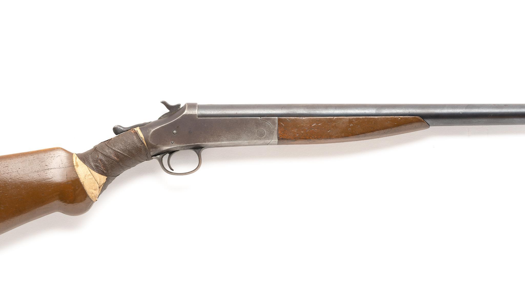 H&R Single Shot Shotgun, Cal. 12 Ga