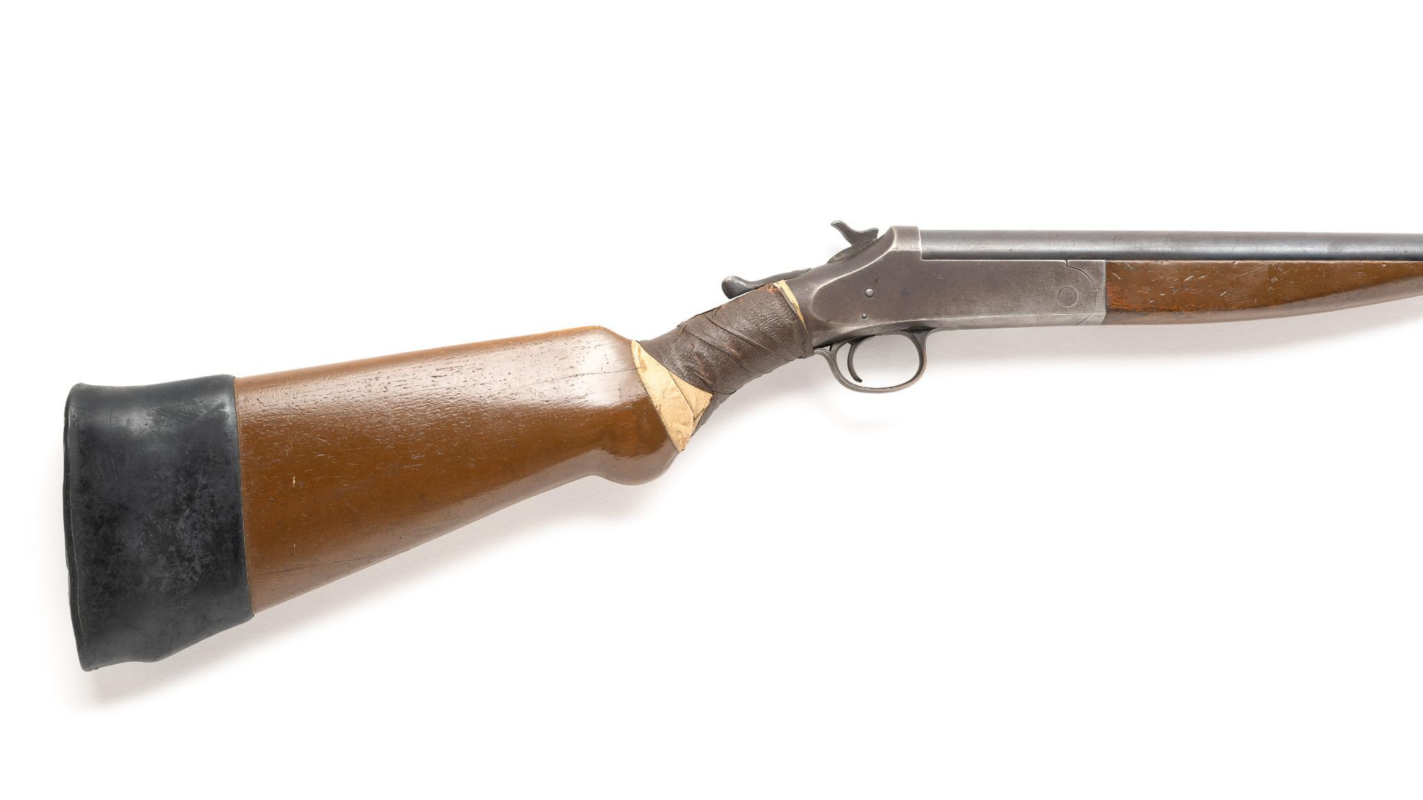 H&R Single Shot Shotgun, Cal. 12 Ga