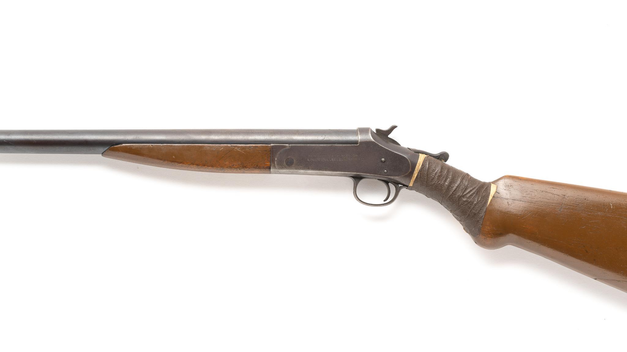 H&R Single Shot Shotgun, Cal. 12 Ga