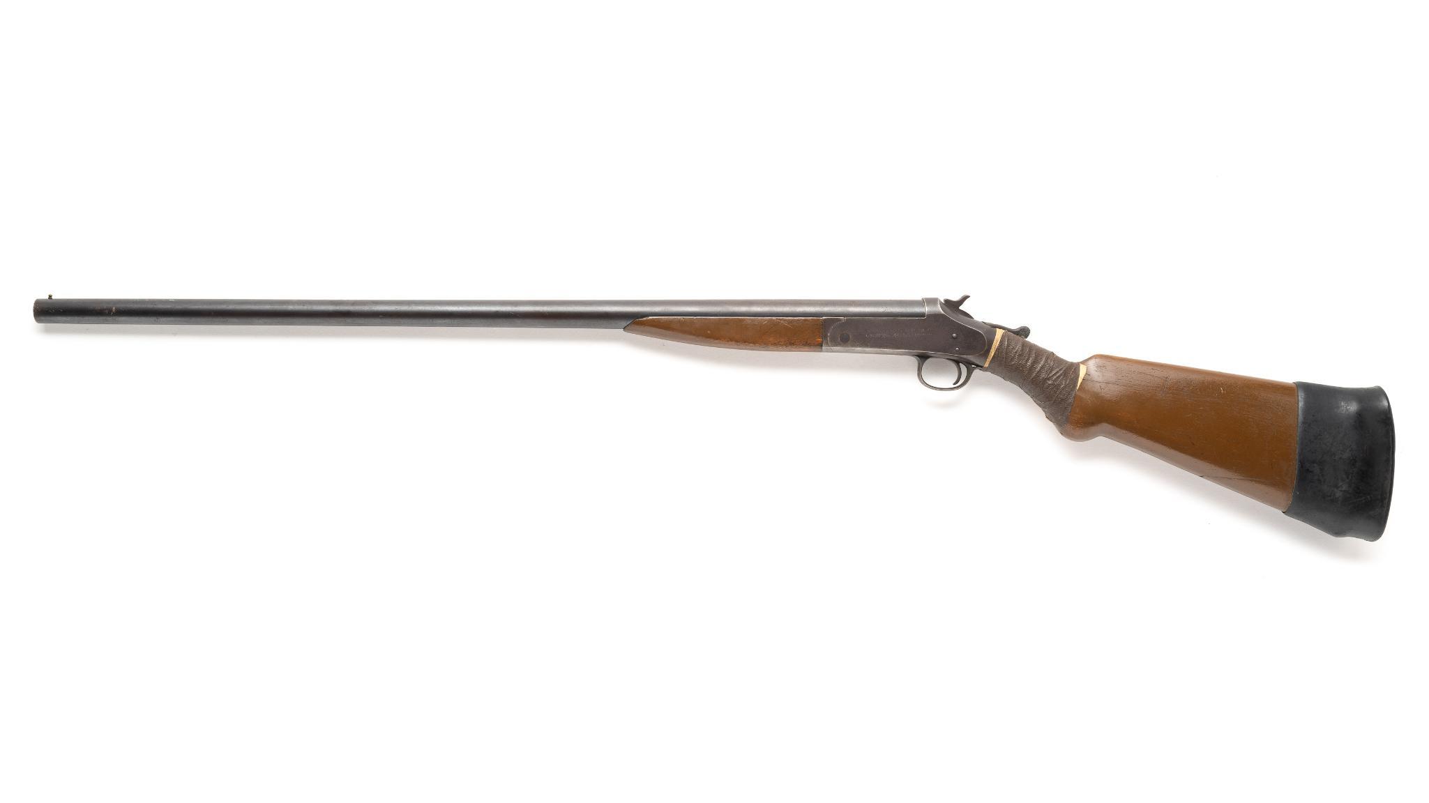 H&R Single Shot Shotgun, Cal. 12 Ga