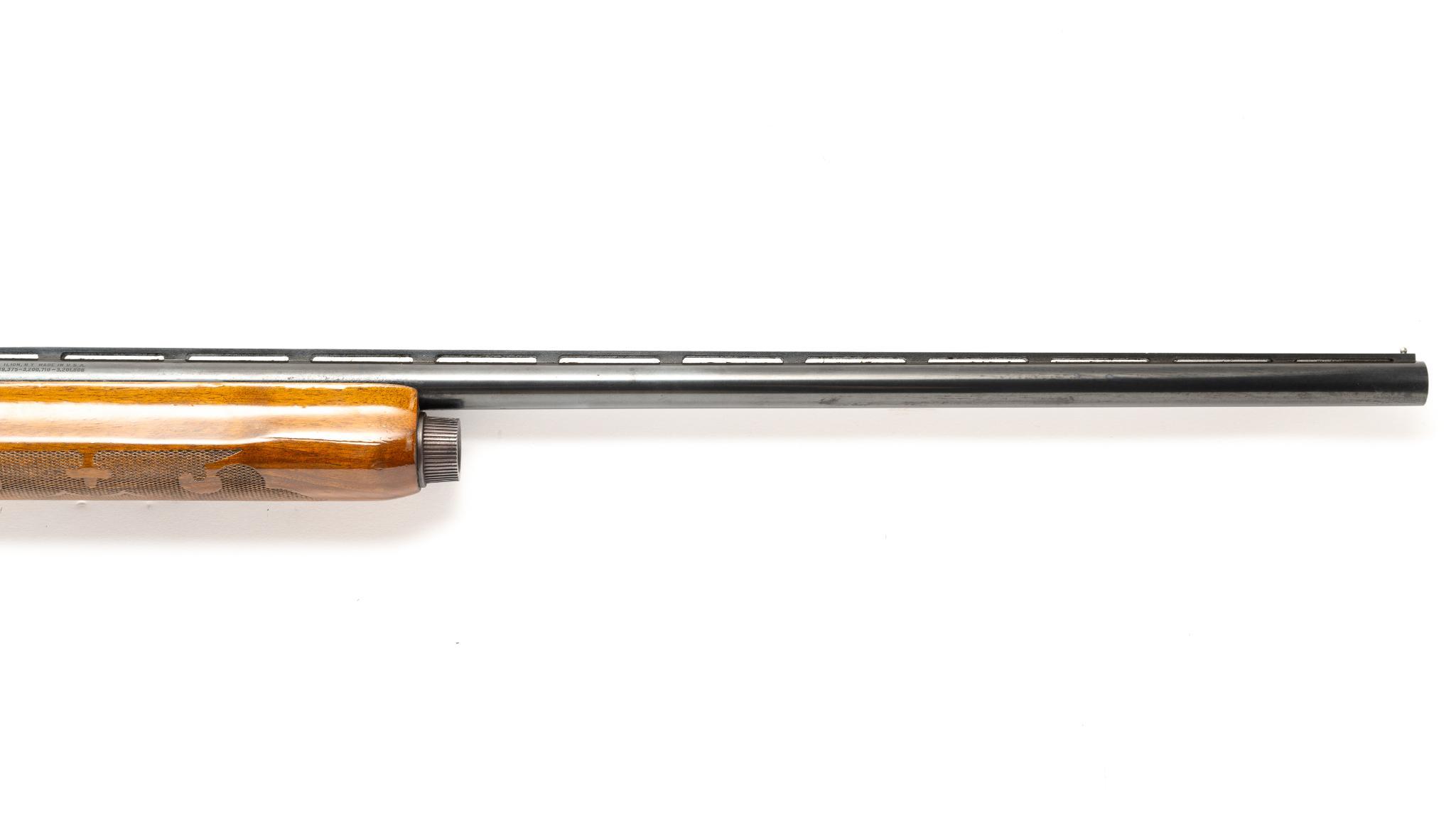 Remington Model 1100 Pump Action Shotgun, Cal. 12 Ga