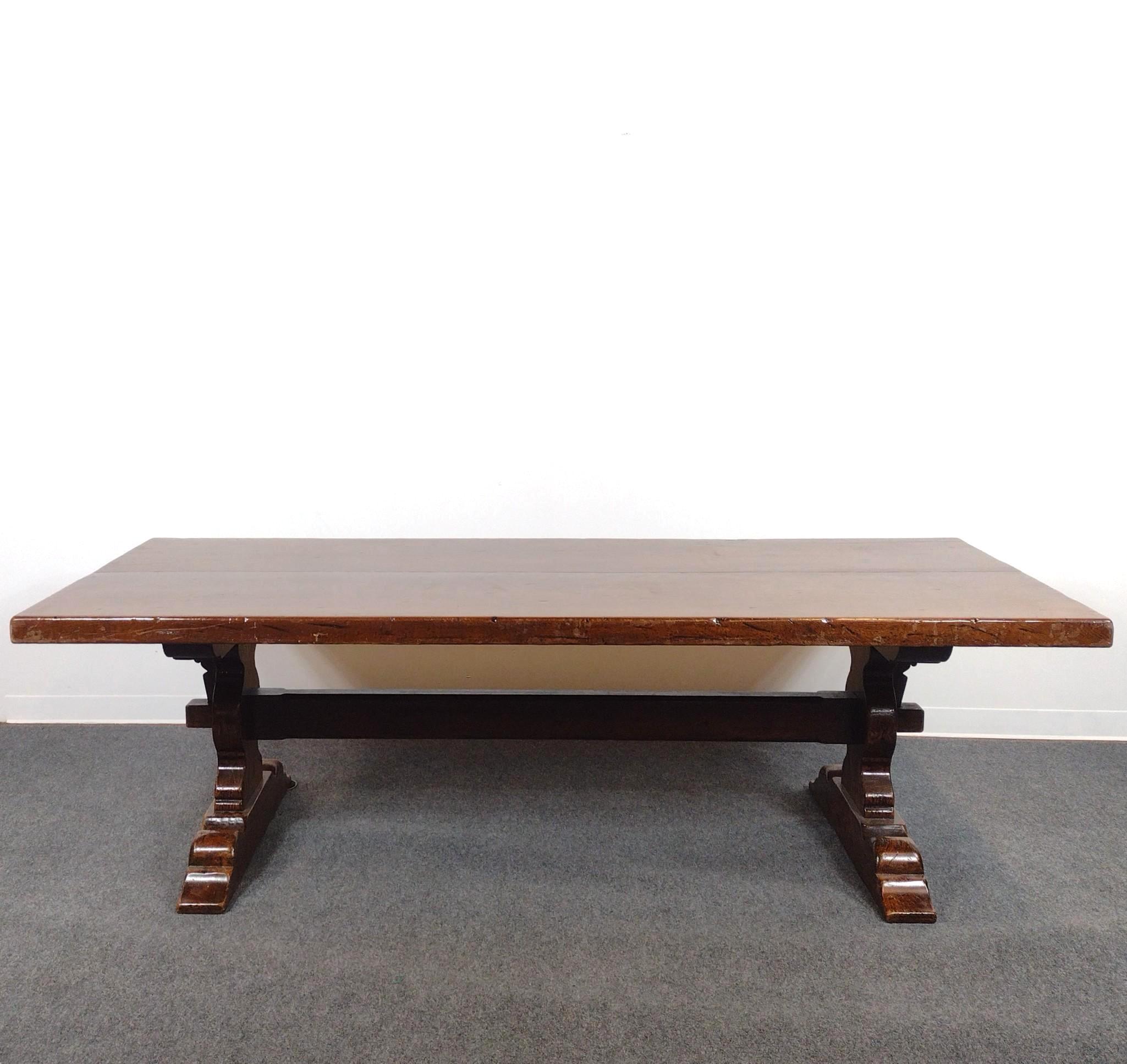 Reproduction Simon Bigart "Louis XIIIth" Dining Room Set