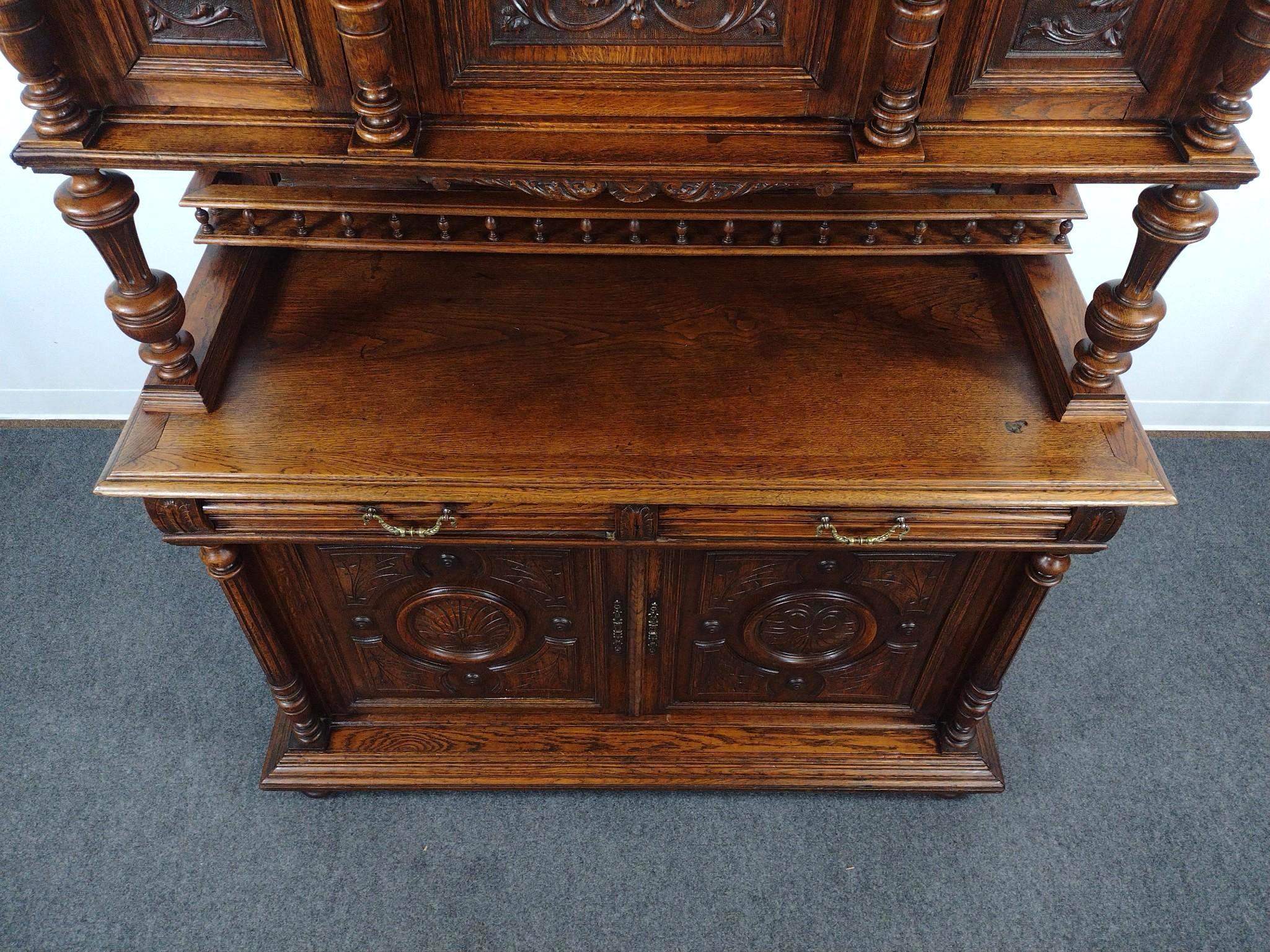 Late 19th Century Renaissance Revival Hunt Cabinet