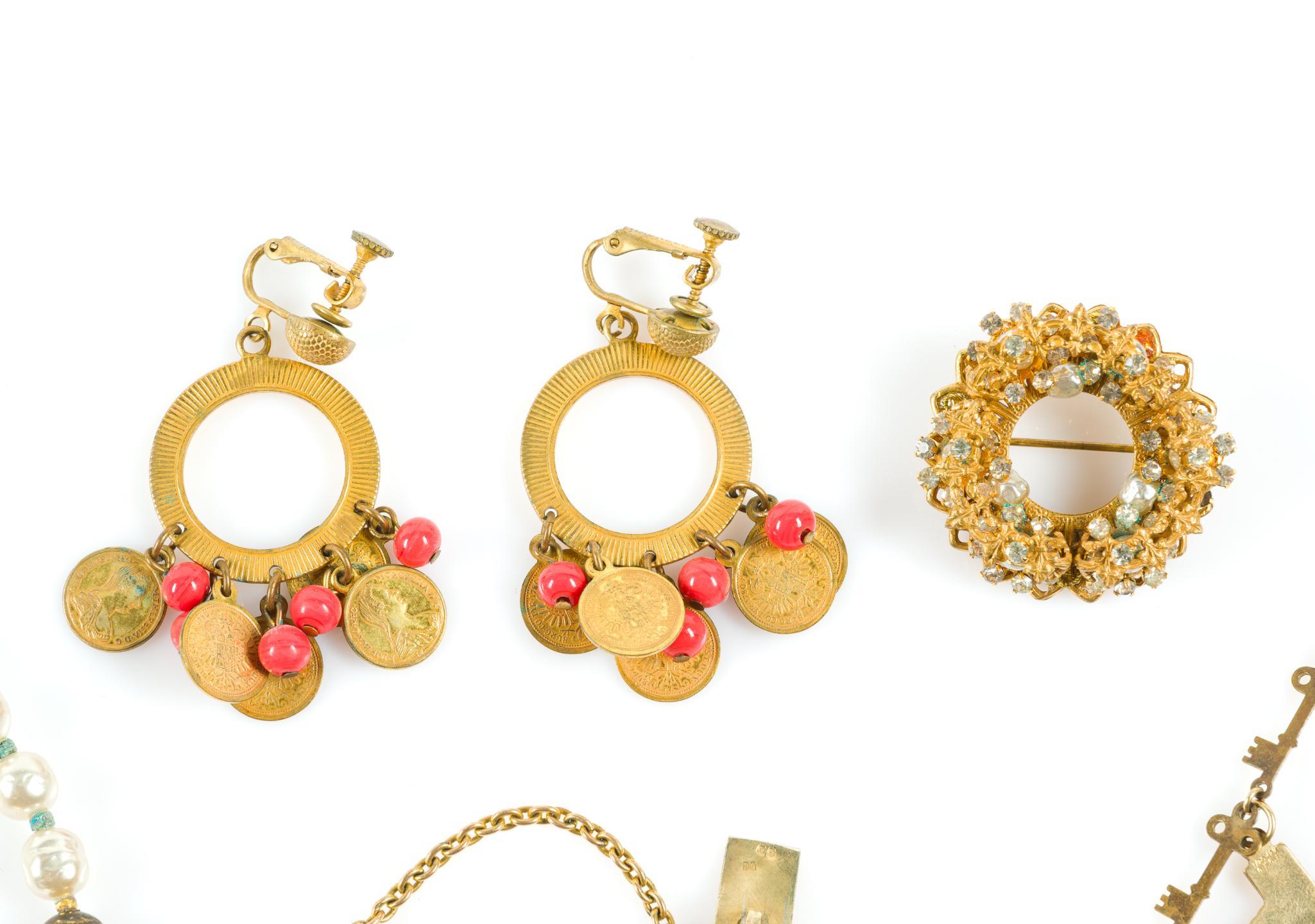 Jewelry Incl. Miriam Haskell