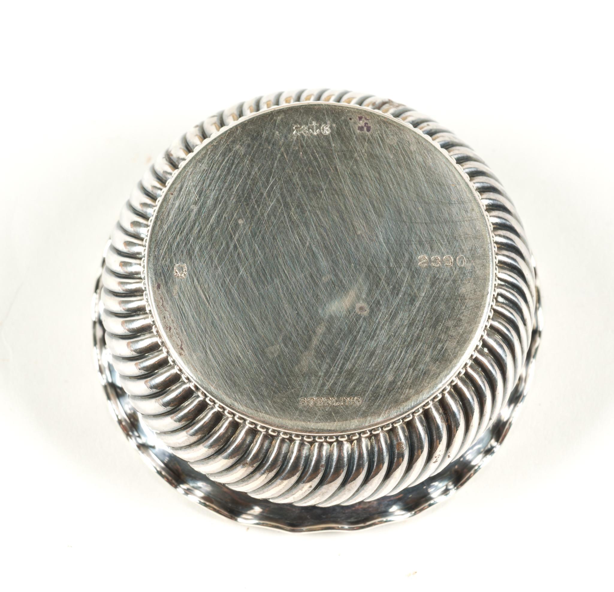 Cased Set of Gorham Sterling Silver Salt Cellars w/ Spoons