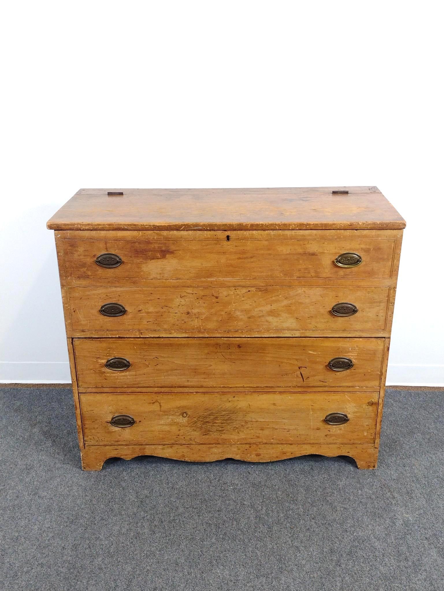 Country Pine Mule Chest