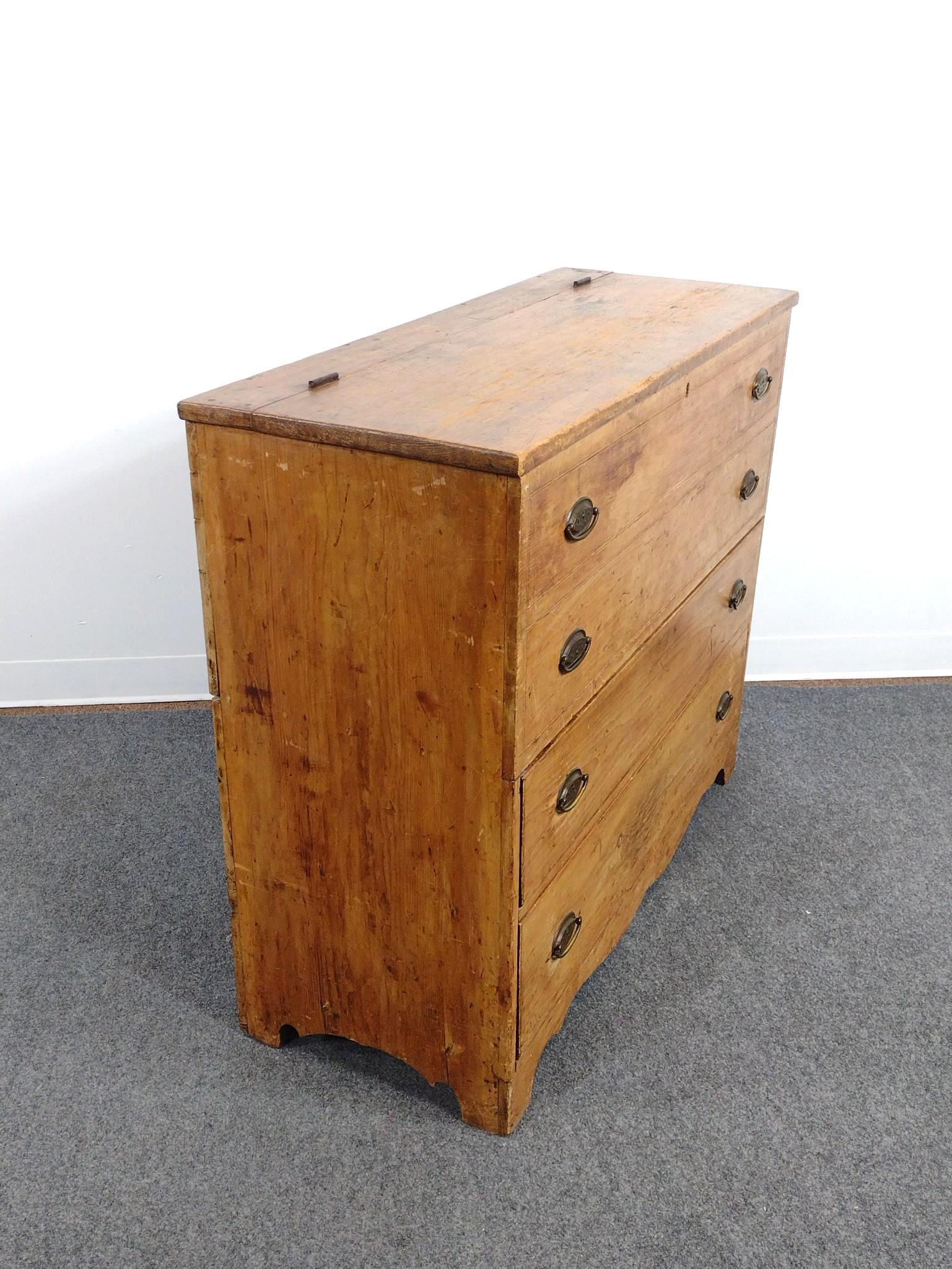 Country Pine Mule Chest