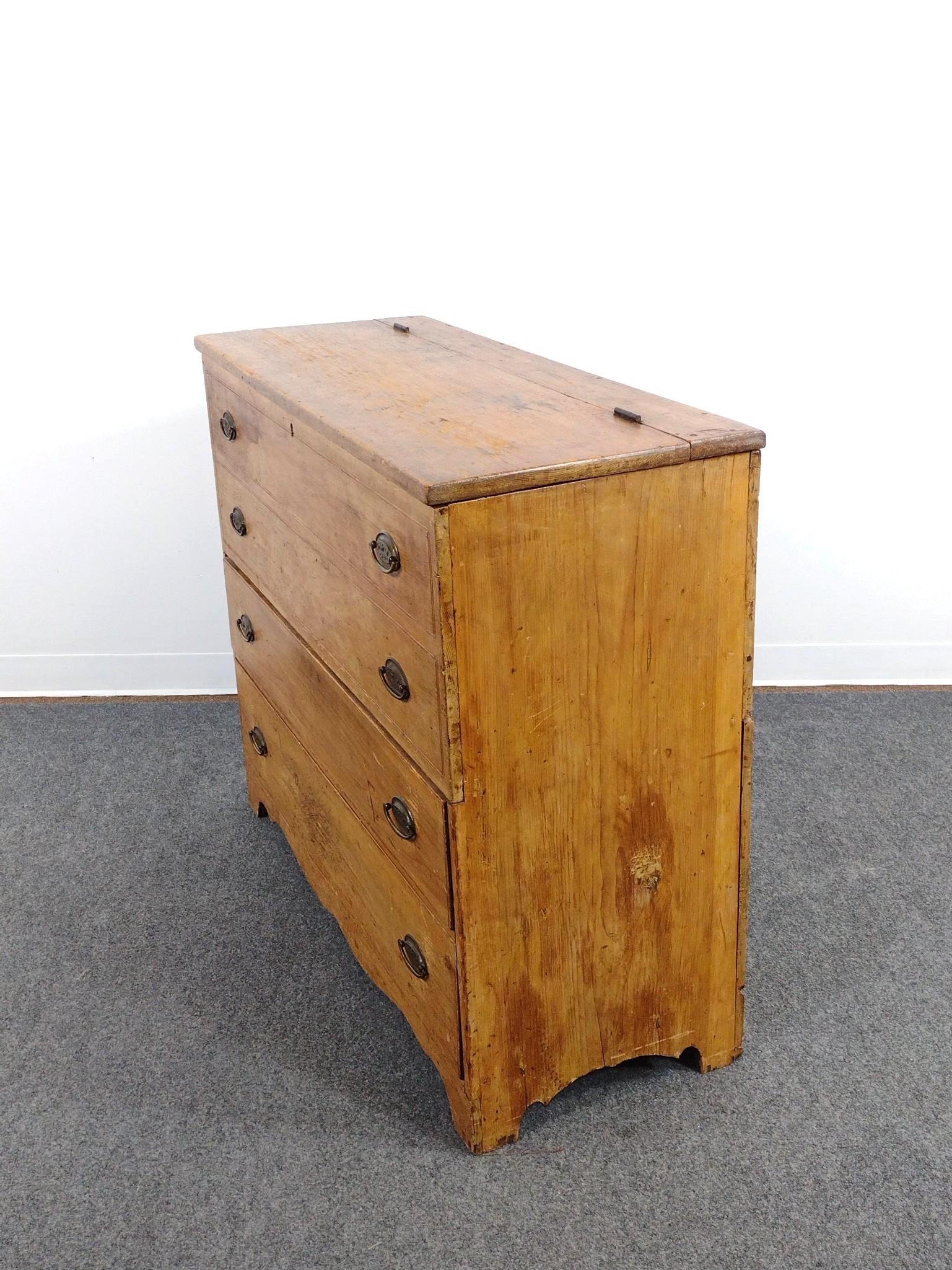Country Pine Mule Chest