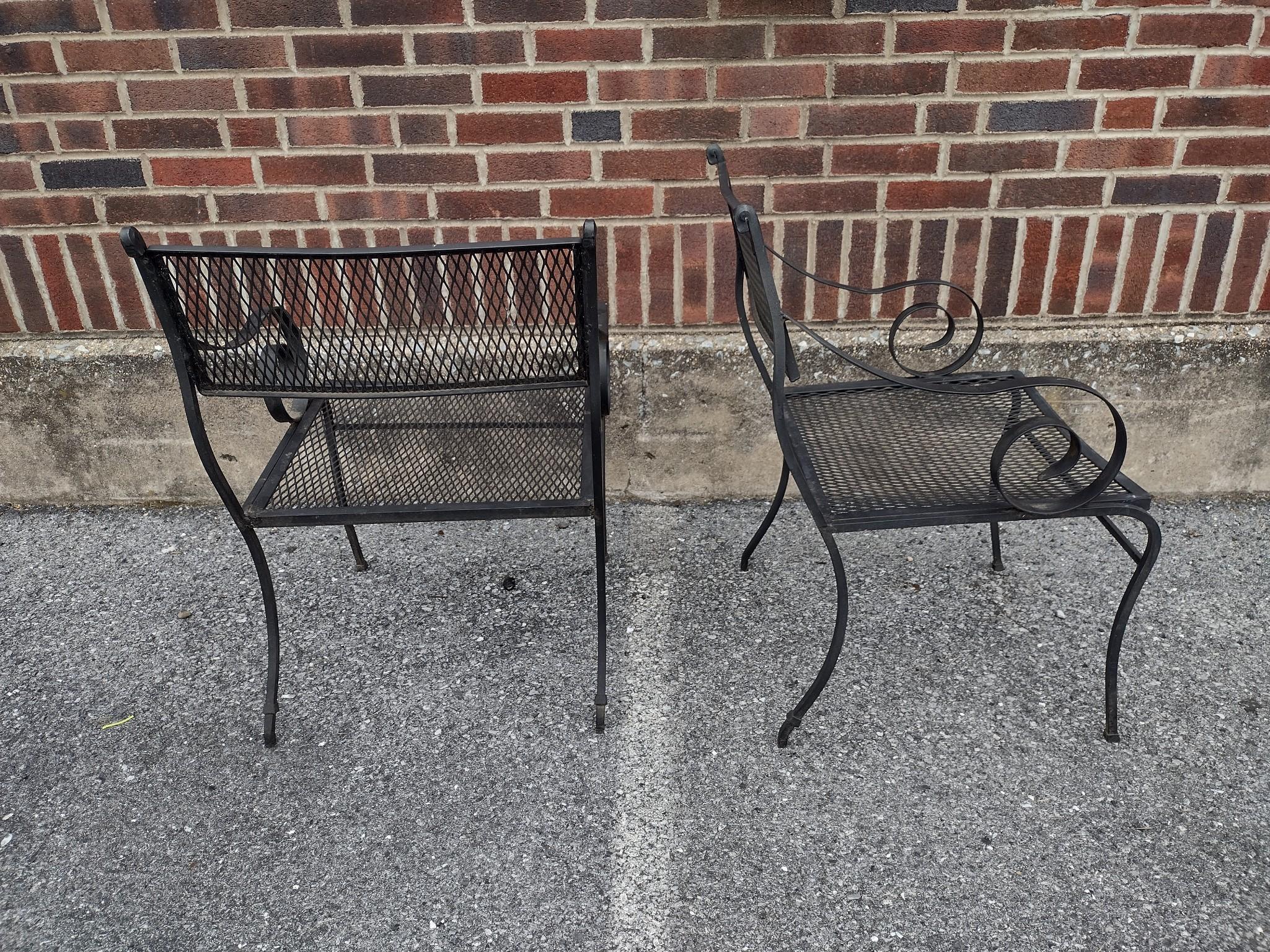 Metal Outdoor Table With 4 Chairs