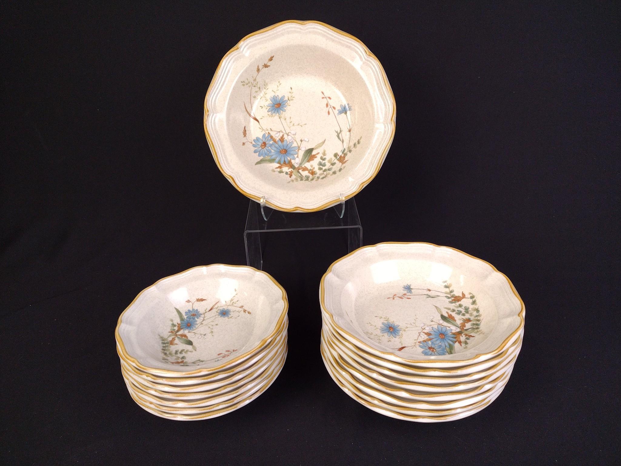 Mikasa "Blue Daisy" Dinner Service