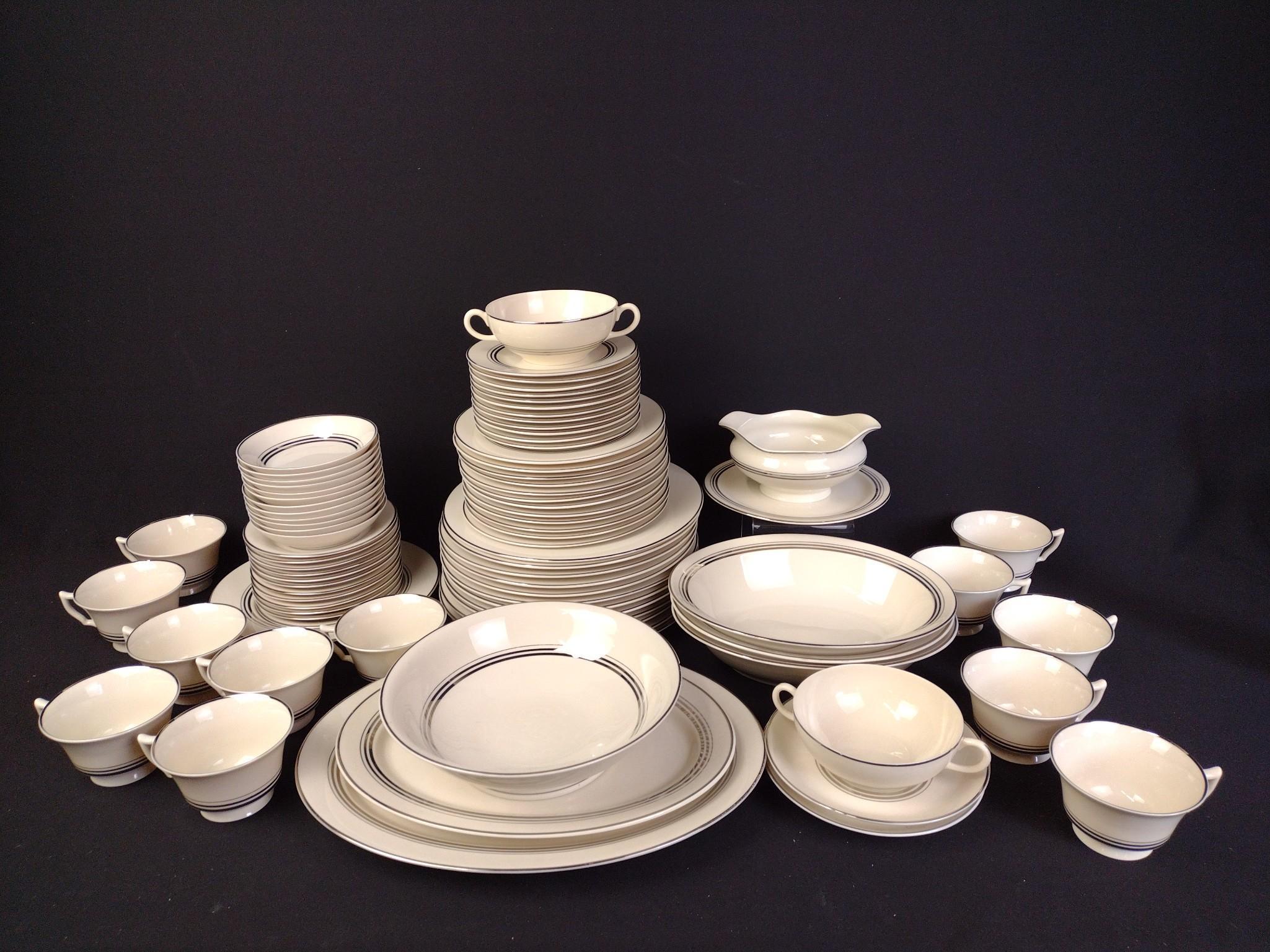 Syracuse China Old Ivory Collection Nimbus Platinum