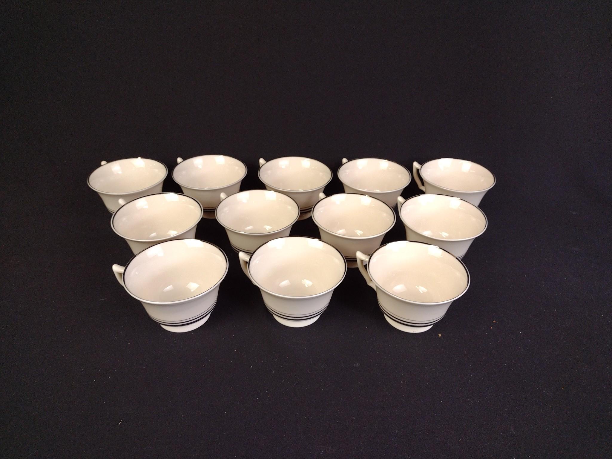 Syracuse China Old Ivory Collection Nimbus Platinum