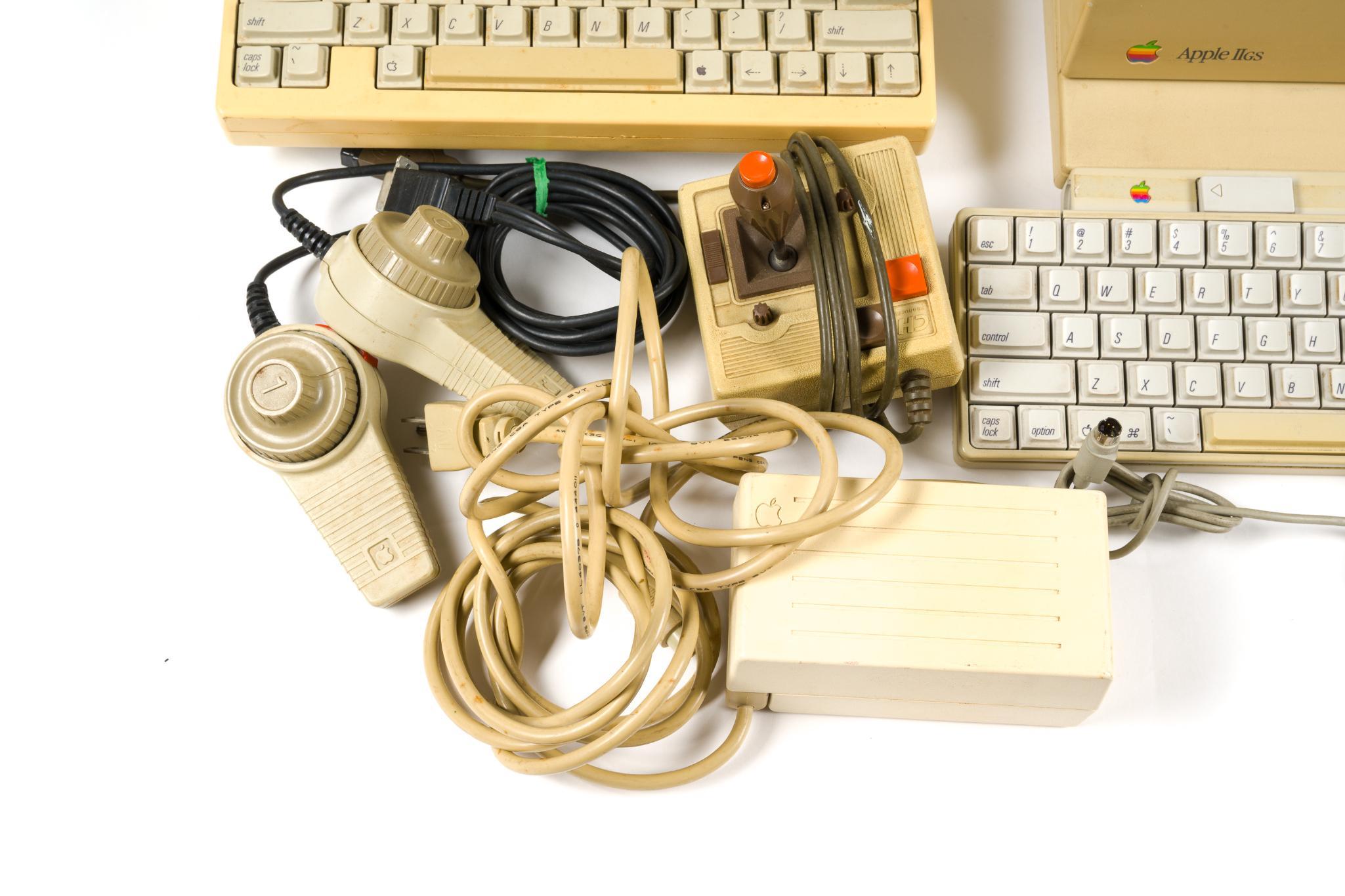 Vintage Apple IIGS "Woz Edition"