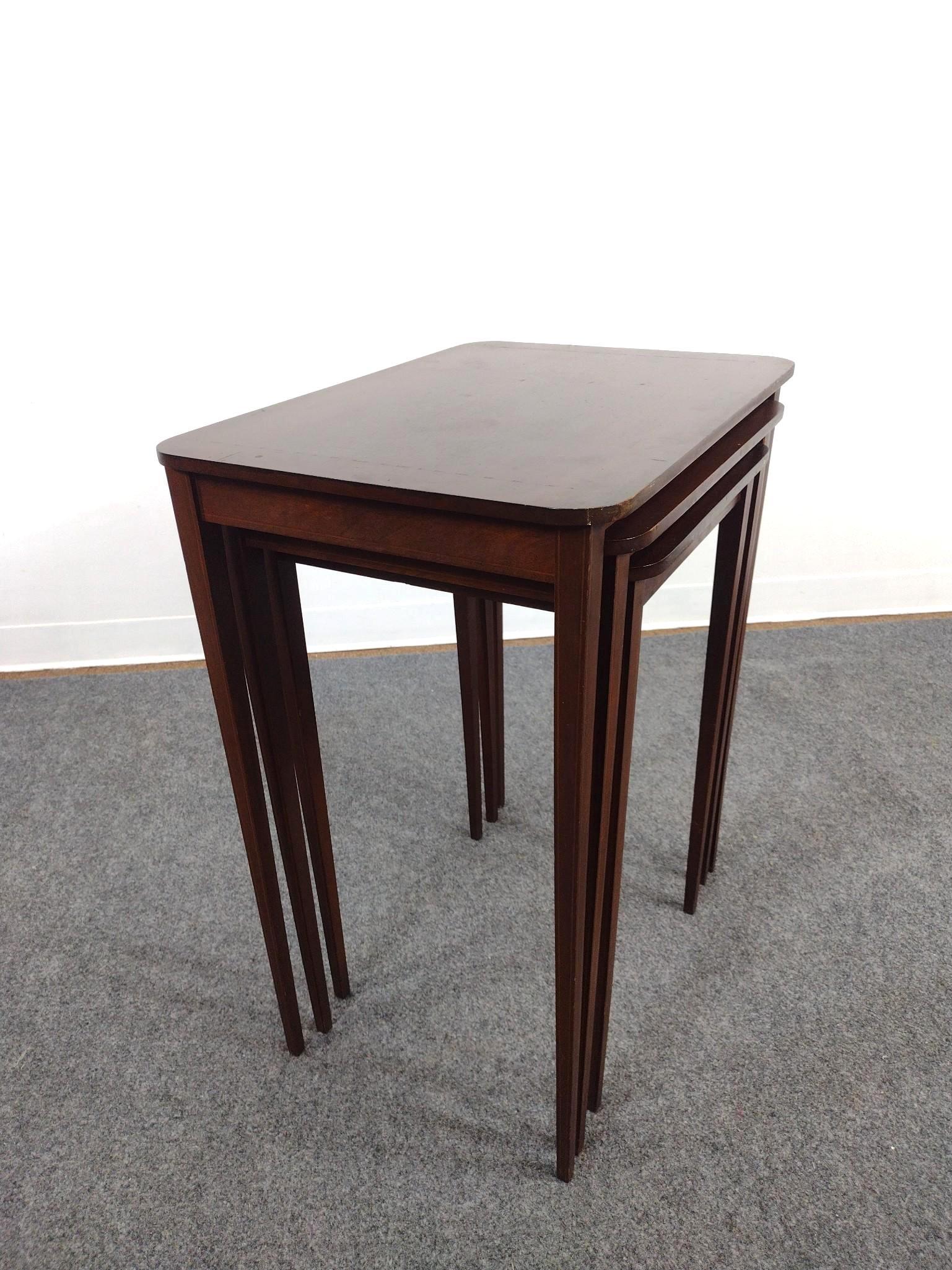 Set of 3 Nesting Tables