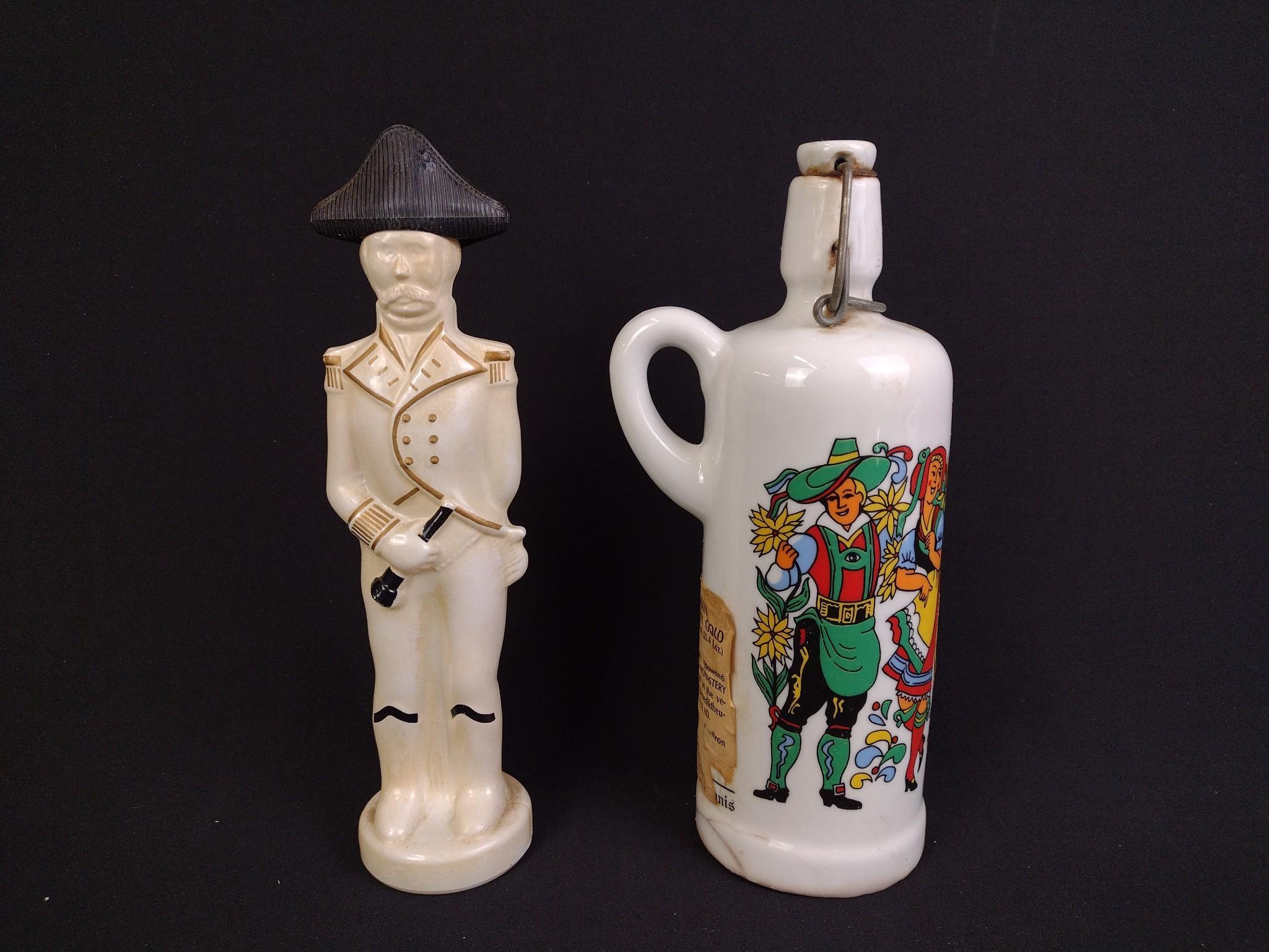 Porcelain Decor Incl. Decanters