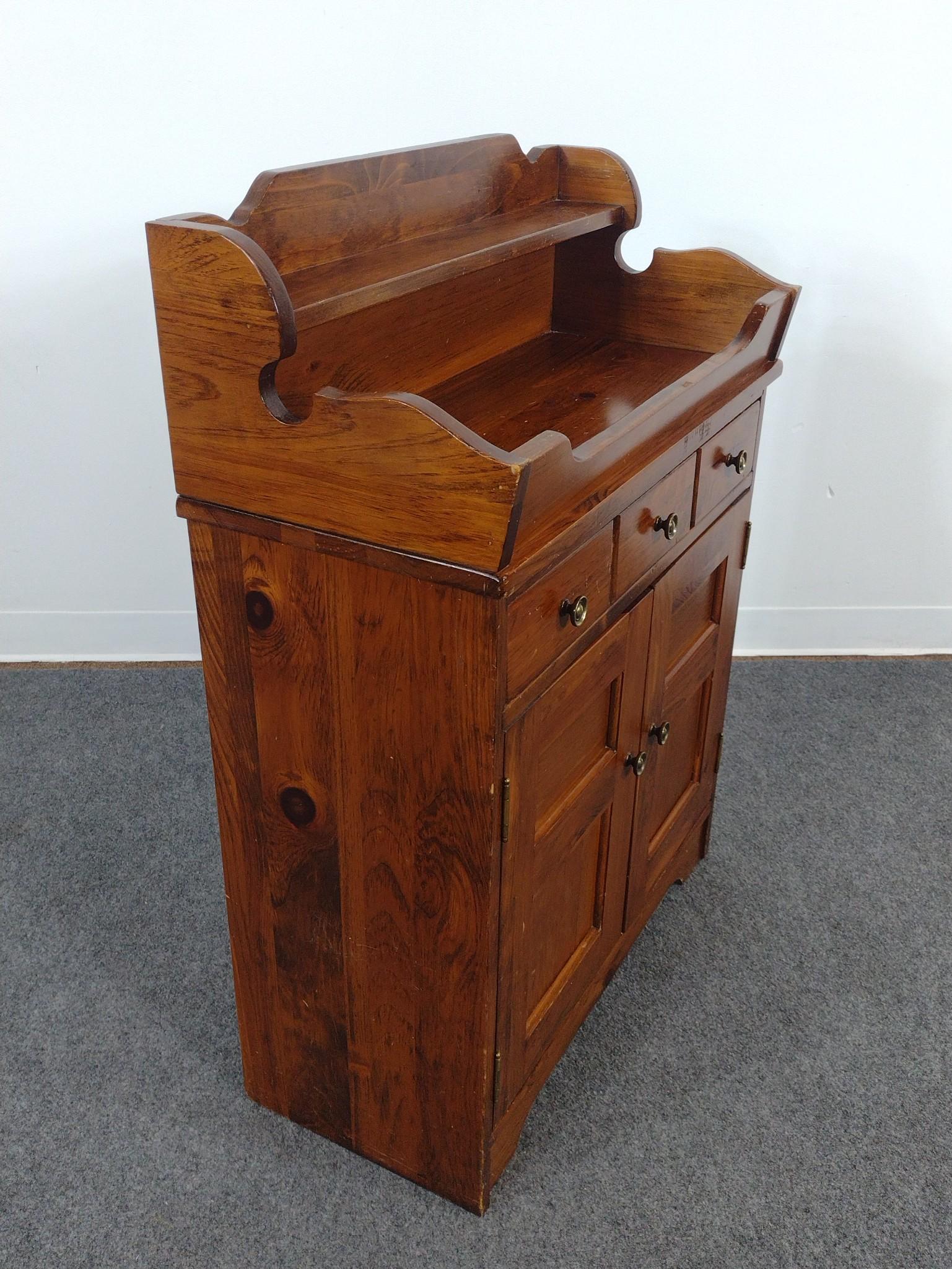 Mohawk Furniture Dry Sink