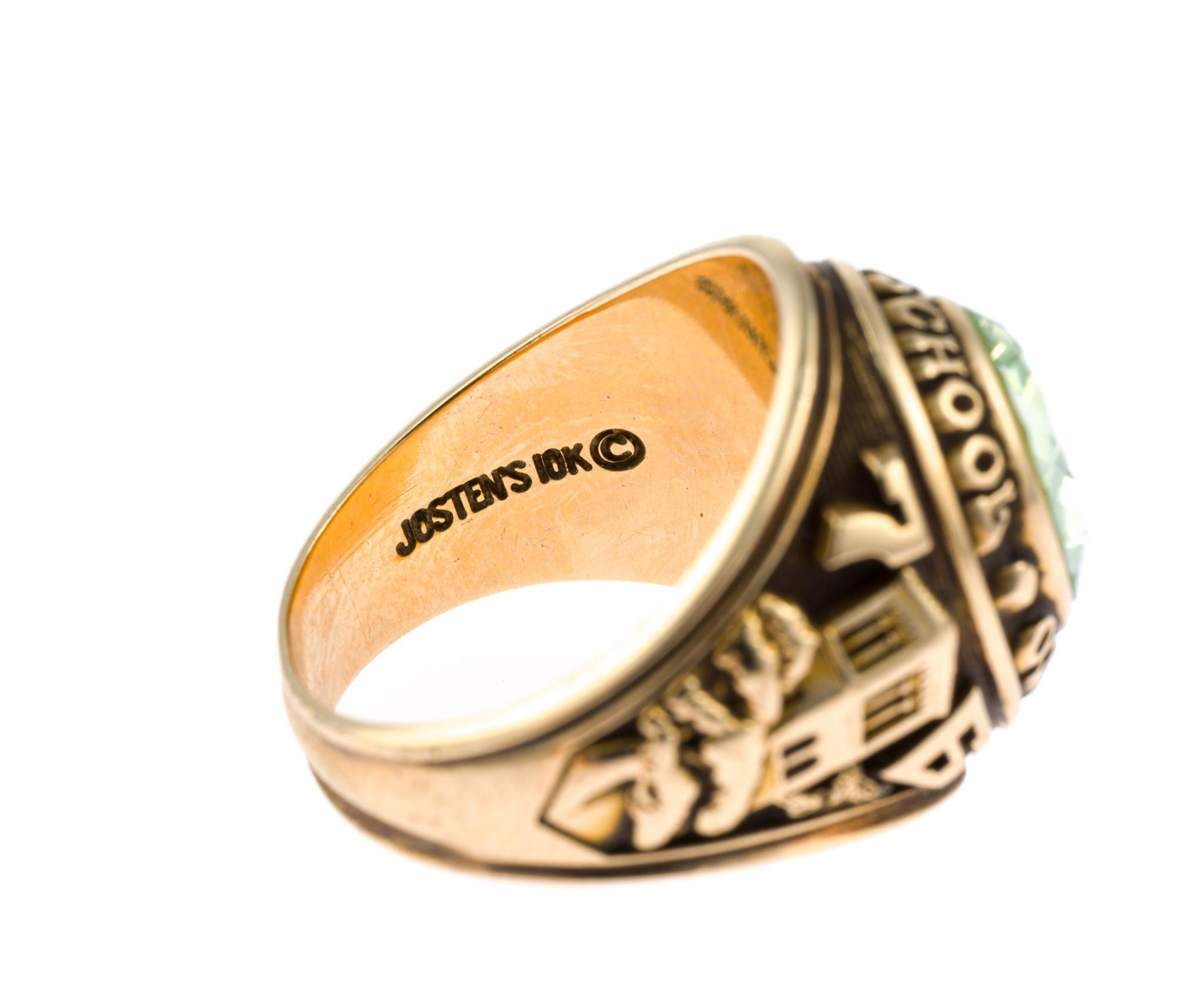10K Gold Jewelry Incl. Class Rings