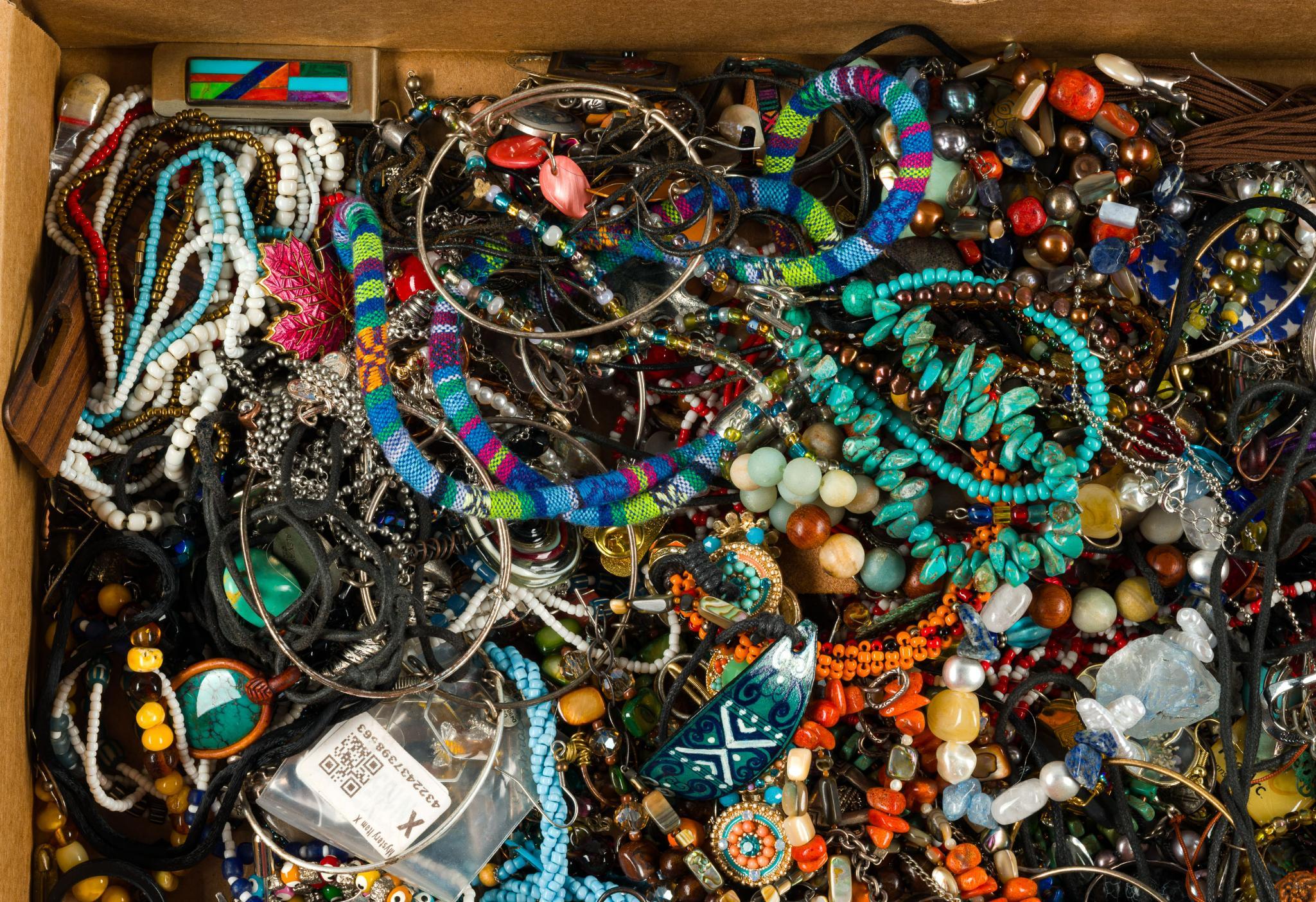 Vintage and Costume Jewelry, Loose Gemstones
