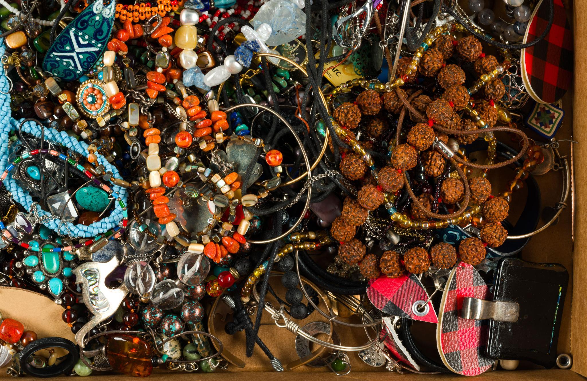 Vintage and Costume Jewelry, Loose Gemstones