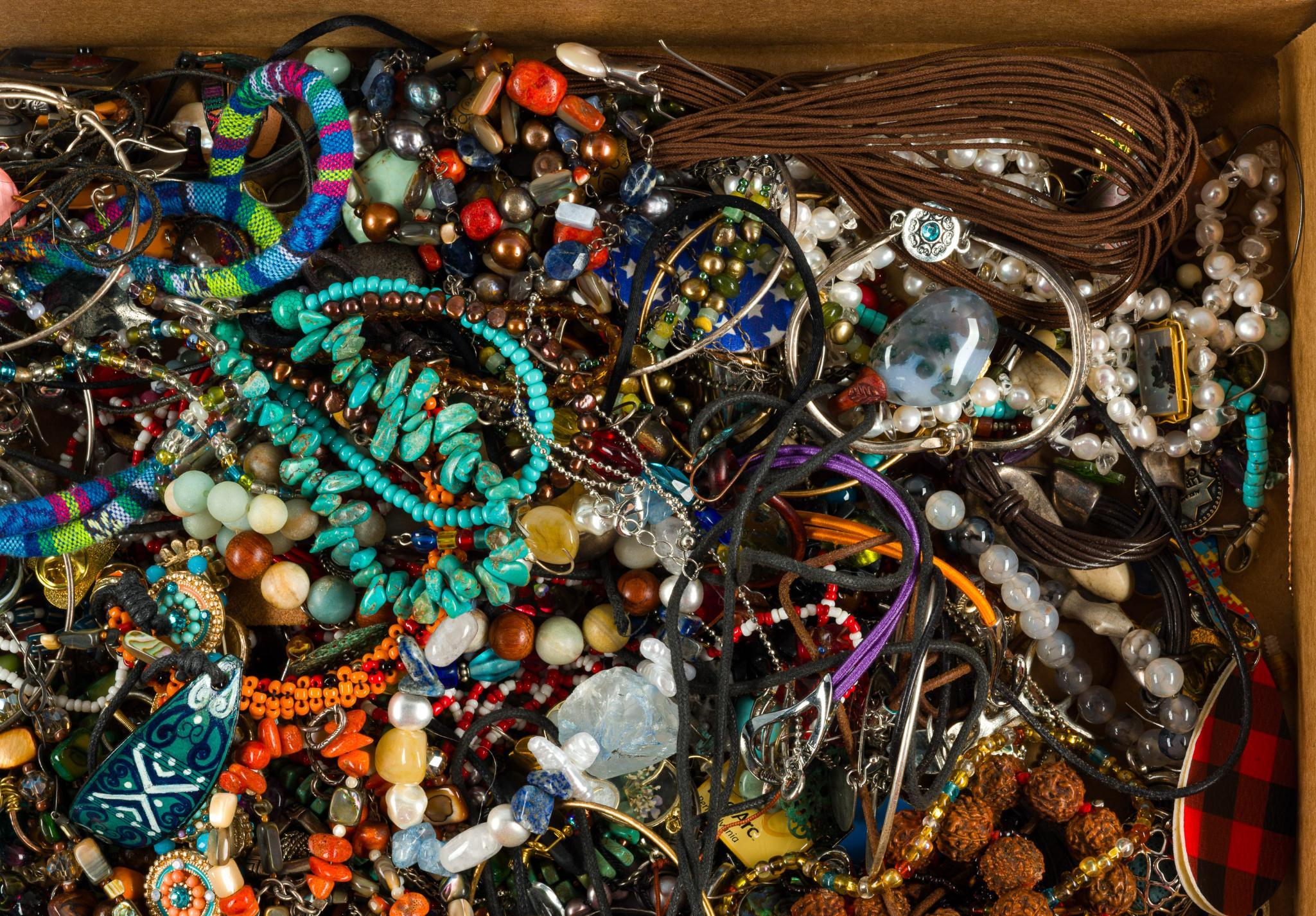 Vintage and Costume Jewelry, Loose Gemstones