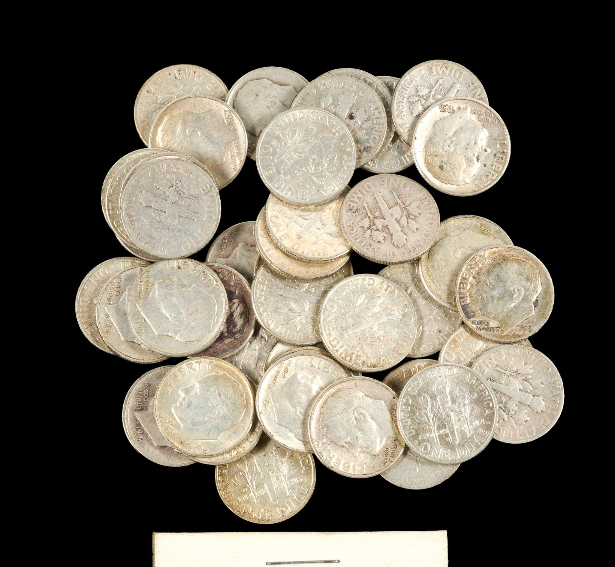 Mixed US And World Coins Including Silver