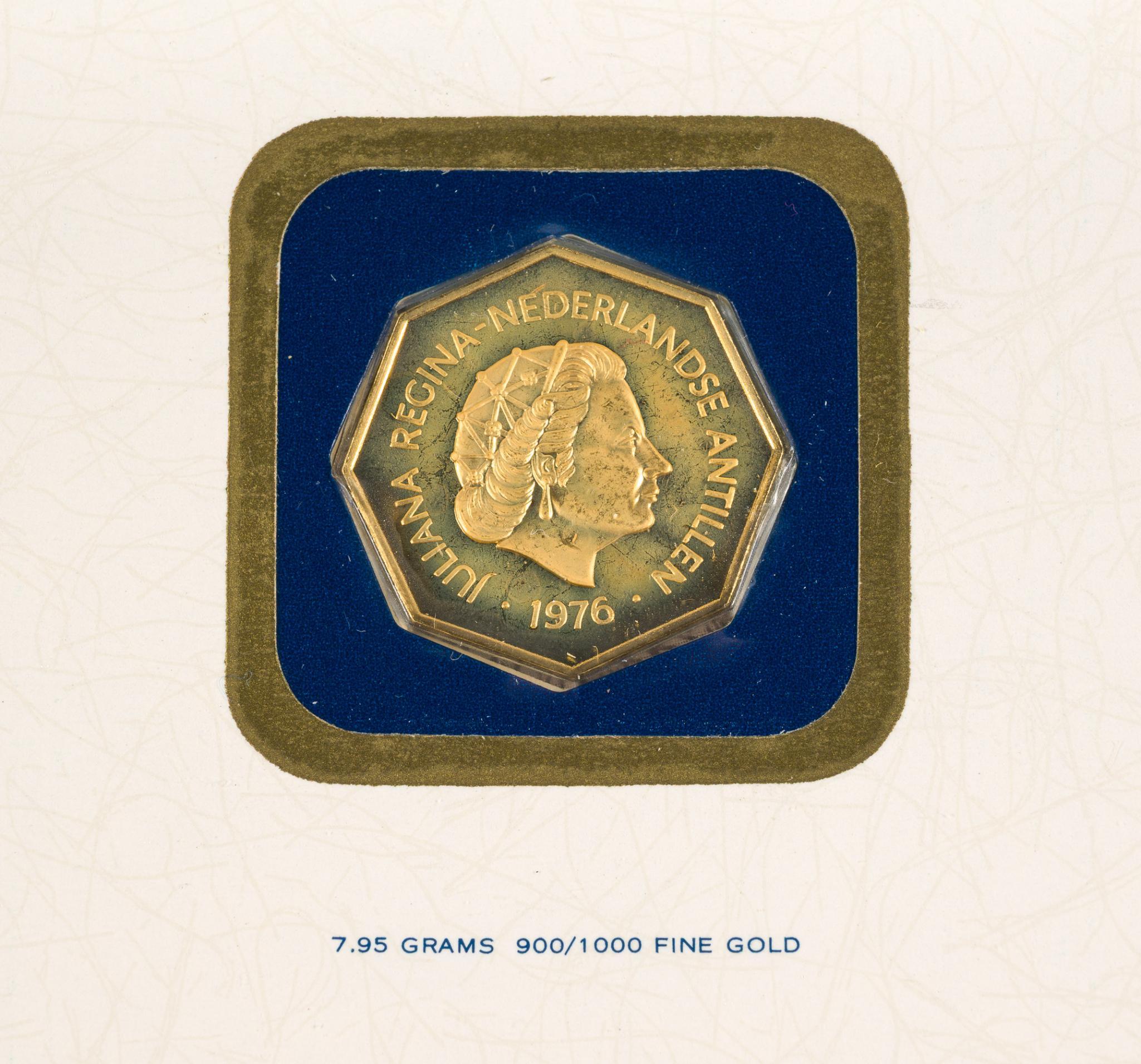 1976 Netherlands Antilles 200 Guilder Gold Coin