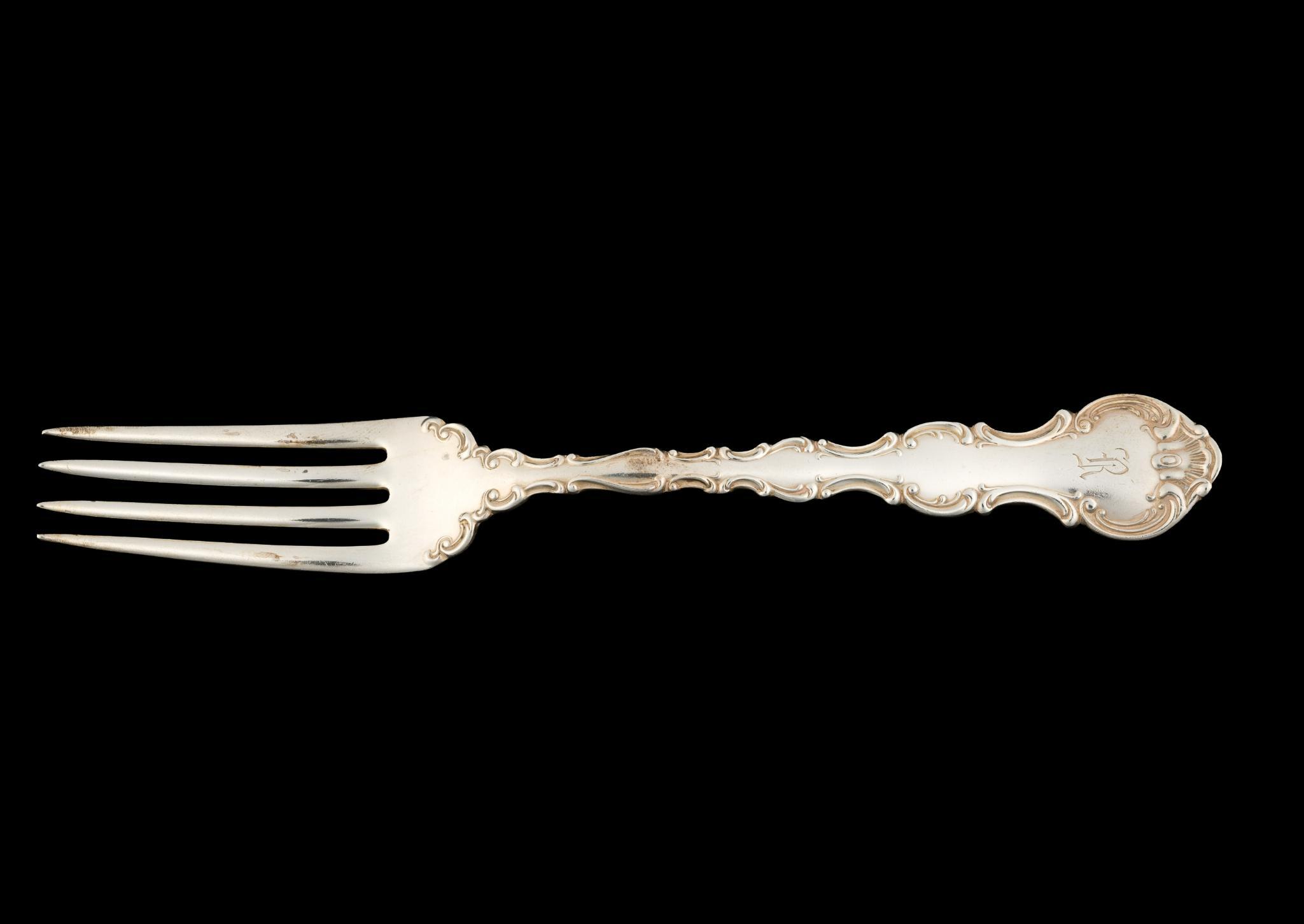 91 Pieces Gorham Strasbourg Sterling Silver Flatware Service