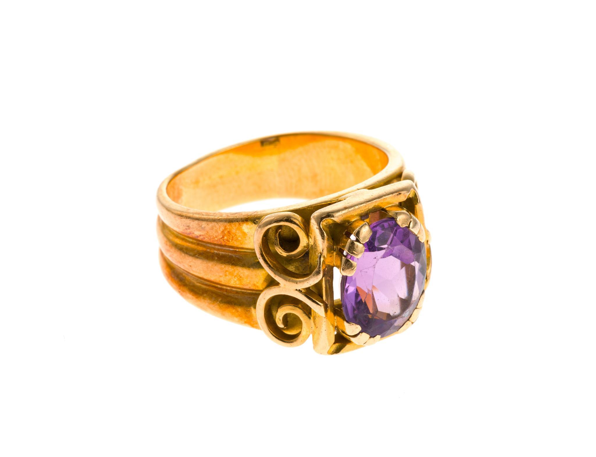 18K Gold & Amethyst Ring