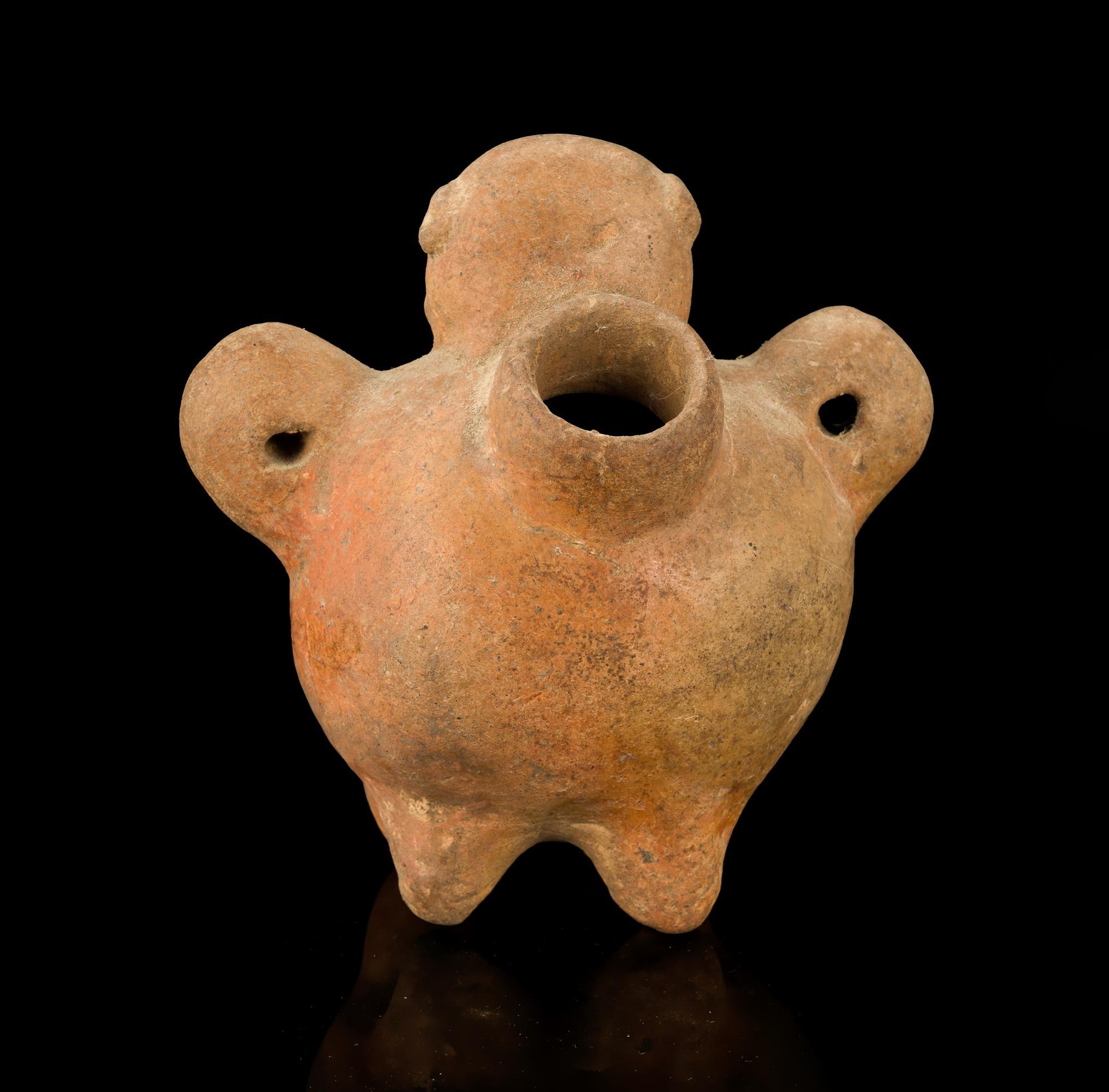 3 Pre-Columbian Figures