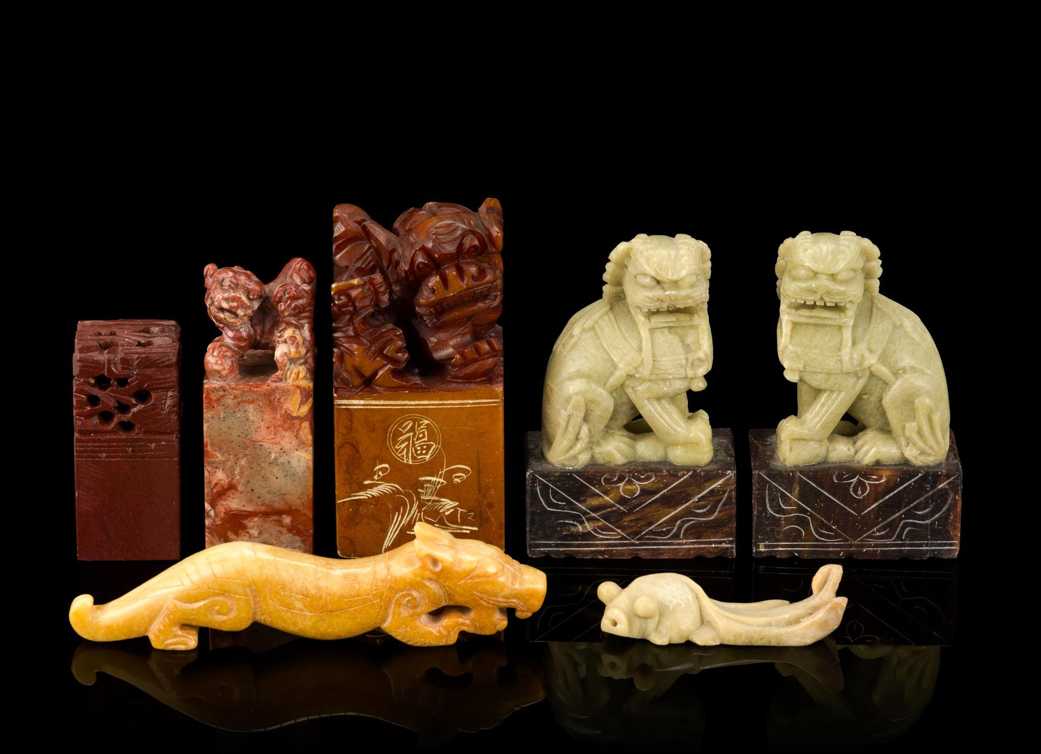 7 Chinese Carvings and Seals