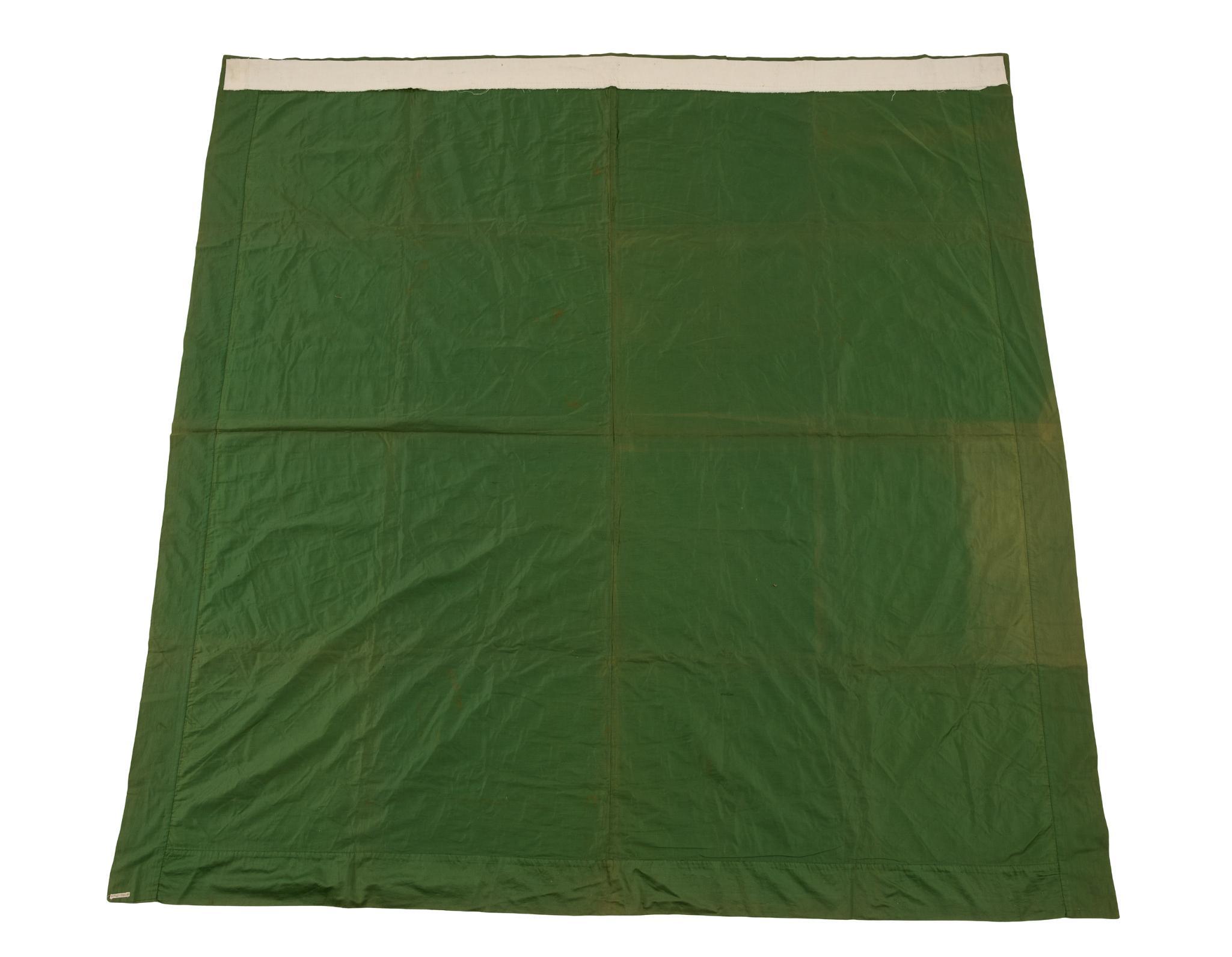 Early 20th C Cigarette Silk Quilt with 505 Tobacco Premiums, Including Ty Cobb
