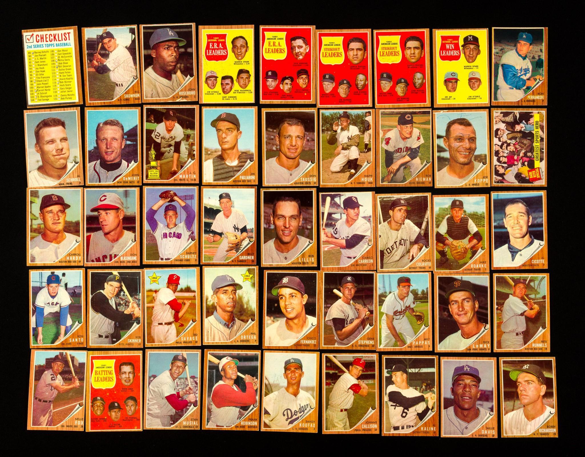 168 Vintage Baseball Cards incl. Topps