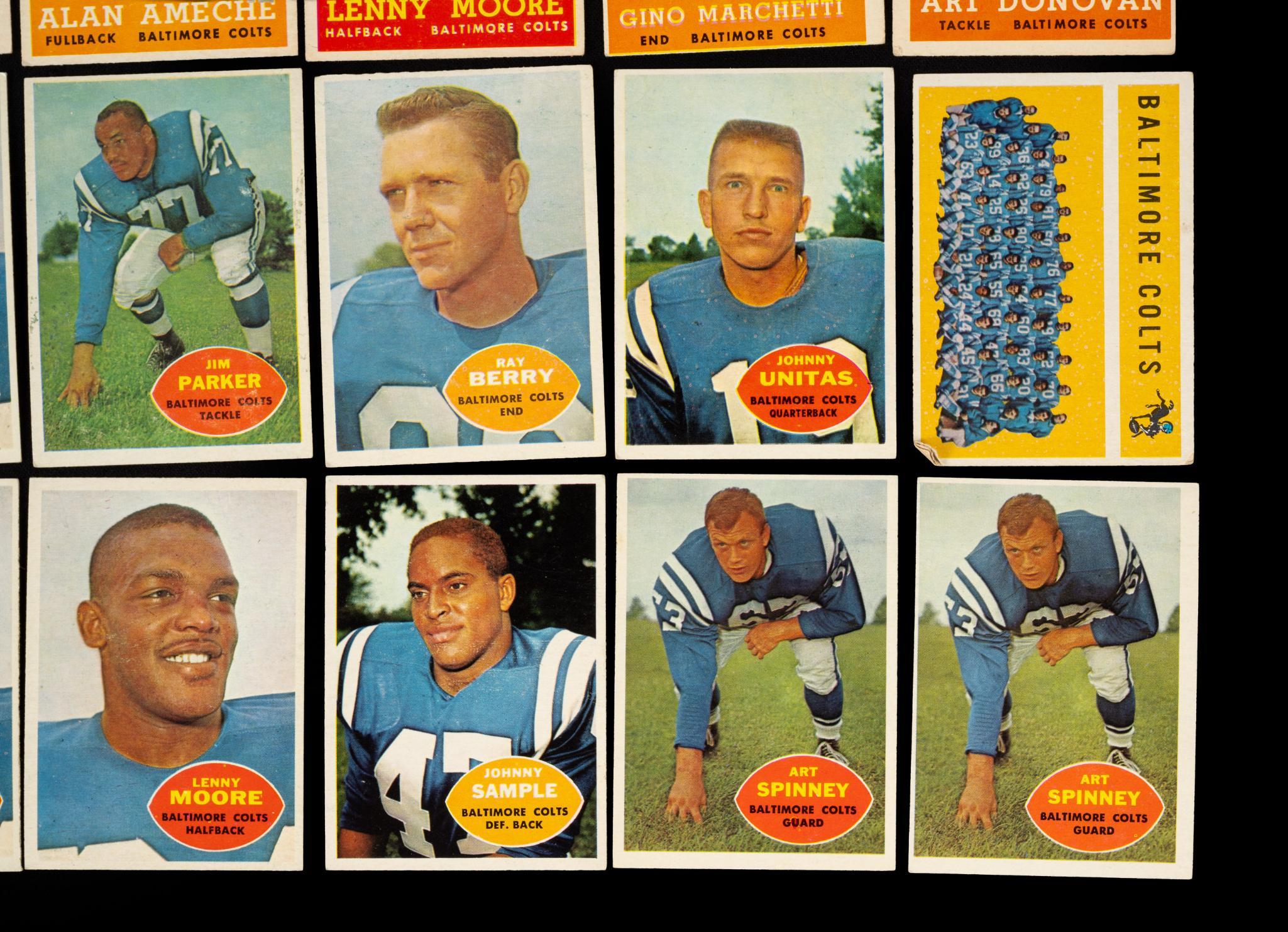 23 Vintage Football Trading Cards