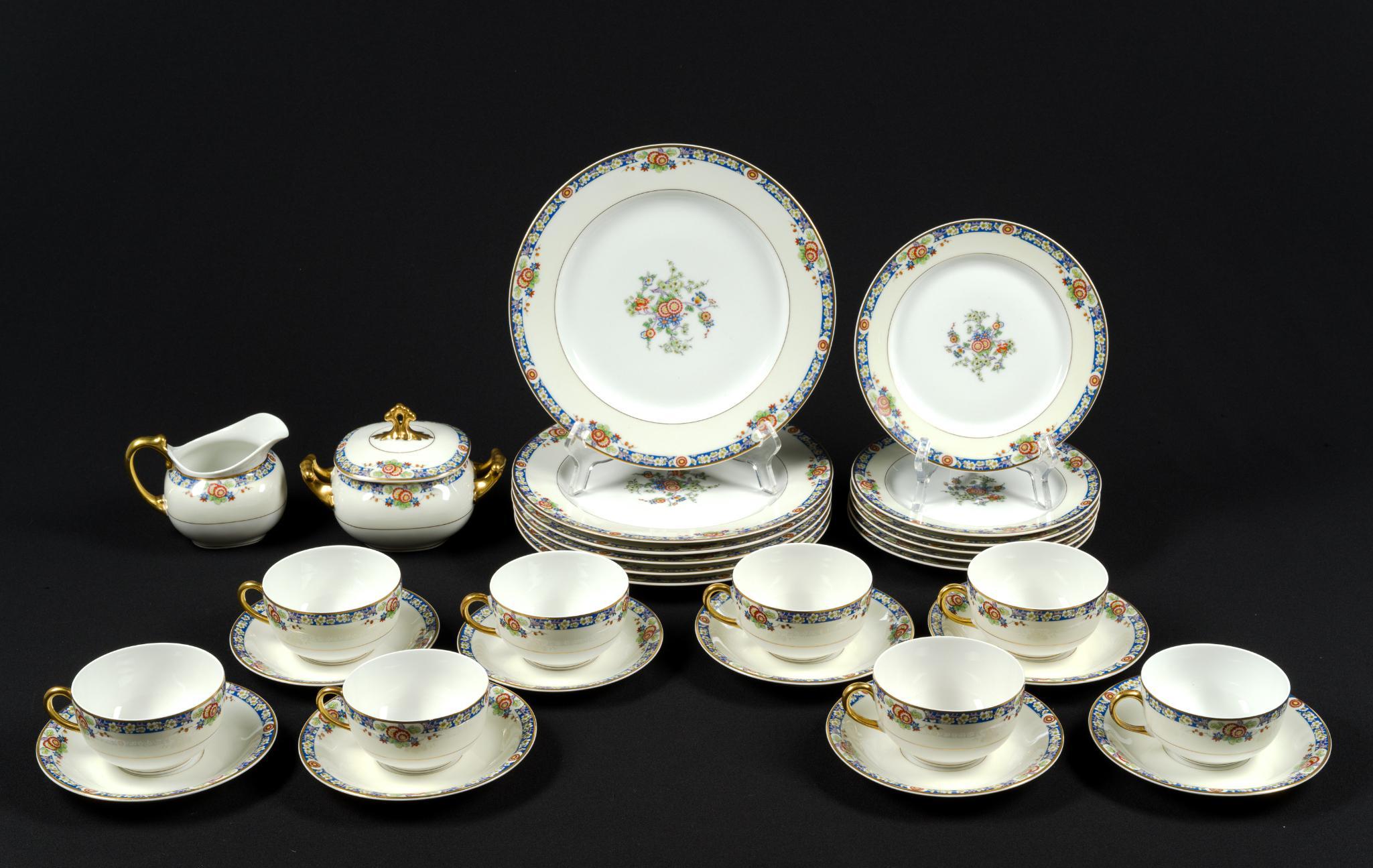 Limoges "Vignaud" Dinner Service