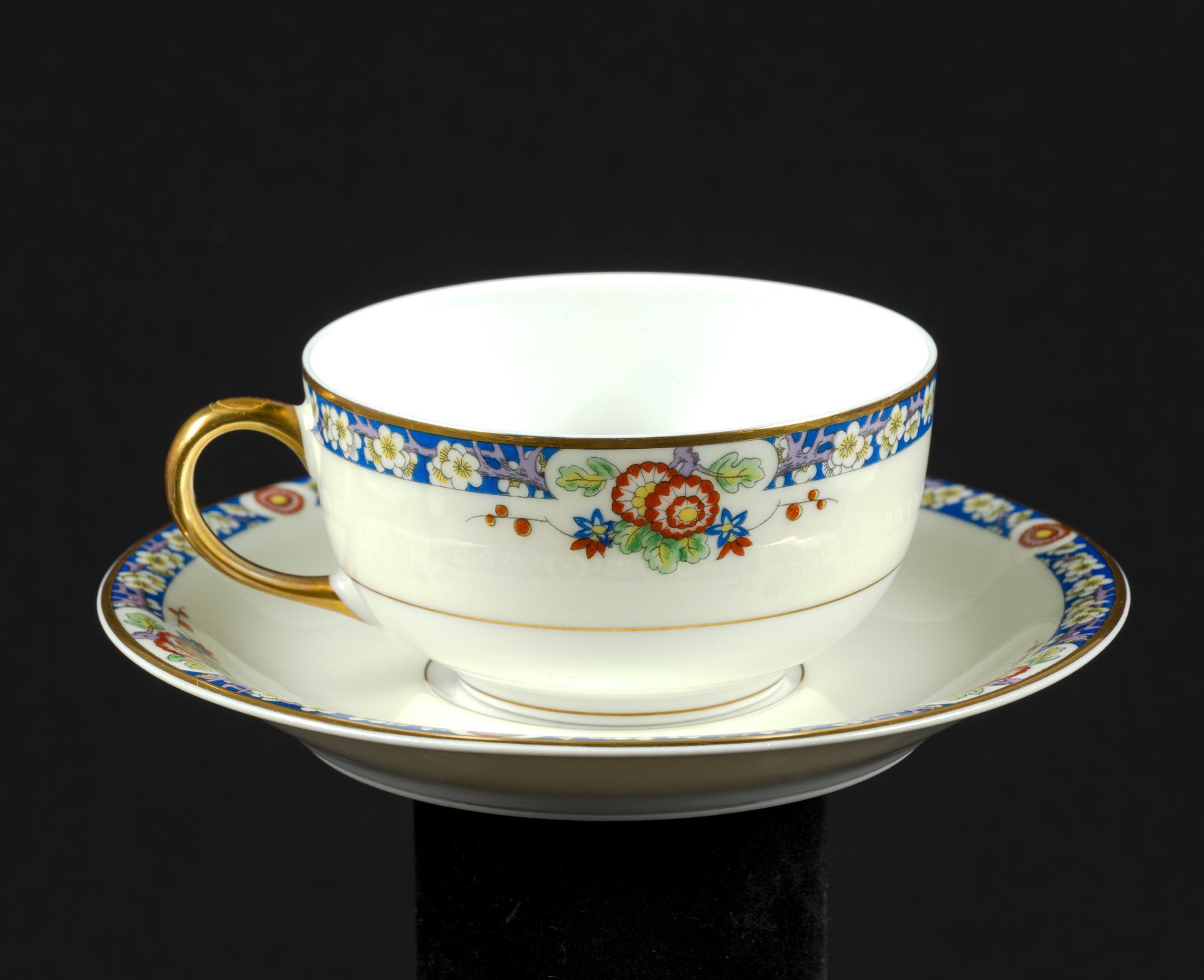 Limoges "Vignaud" Dinner Service