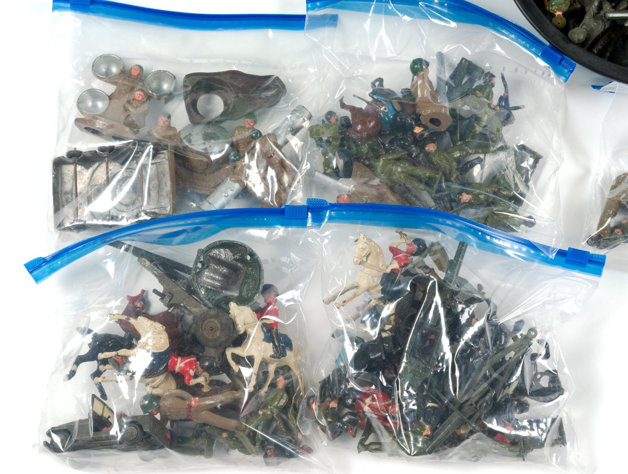 Lead, Tin & Plastic Toy Soldiers Incl. G. Britain