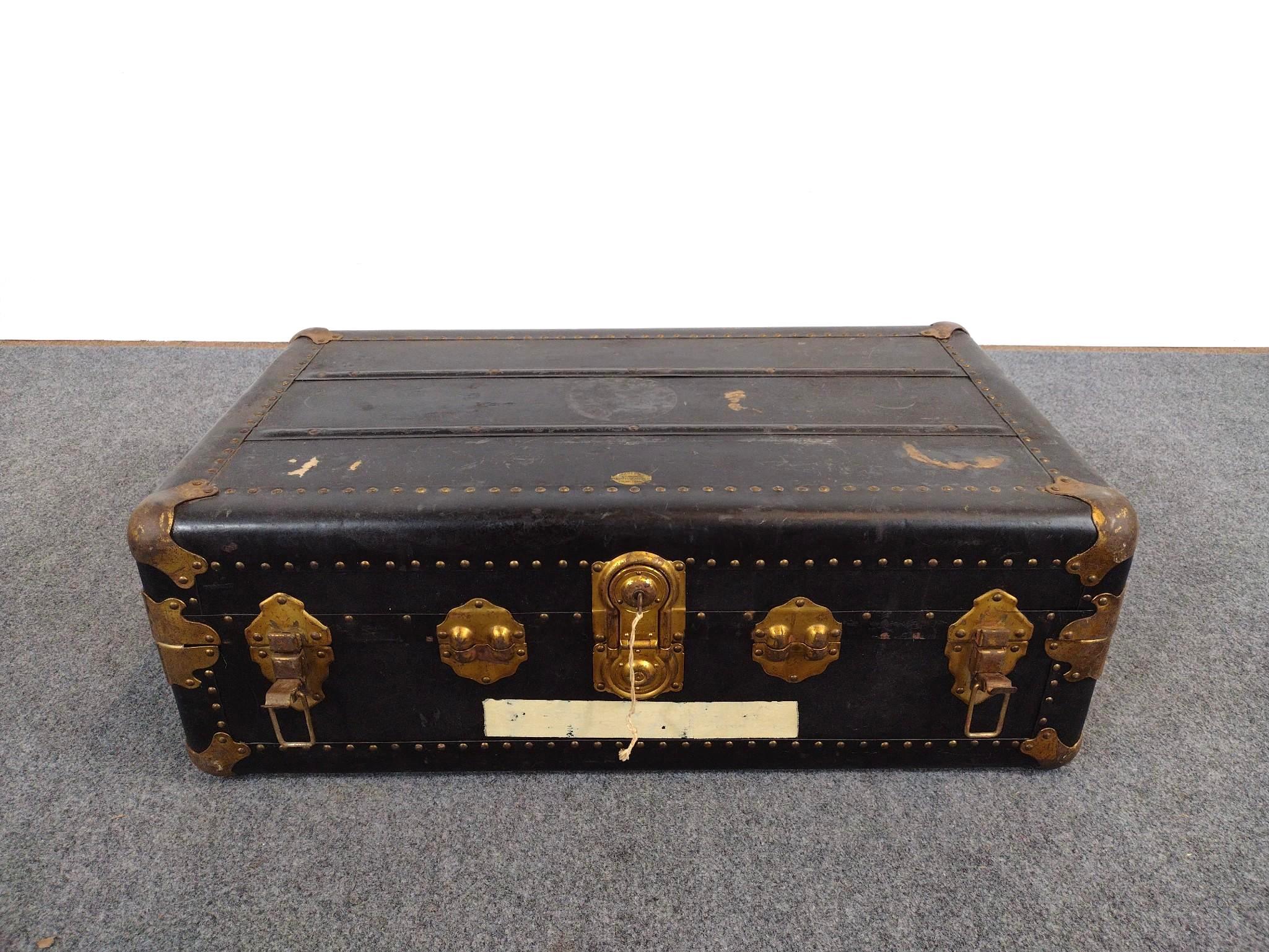 Steamer Cabin Trunk or Footlocker