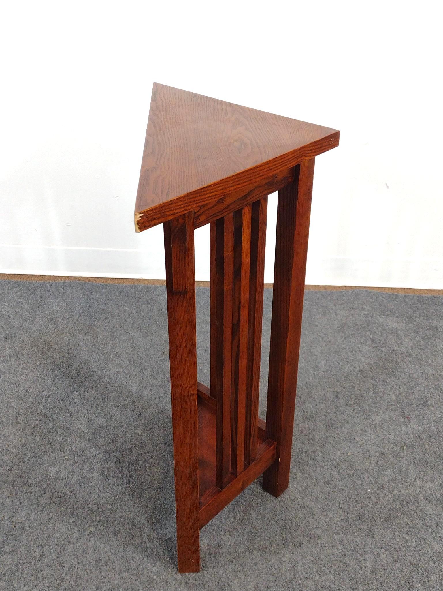 Arts and Crafts Mission Style Corner Stand